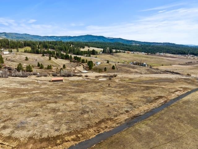 11707 E Tallman Rd - Photo 11