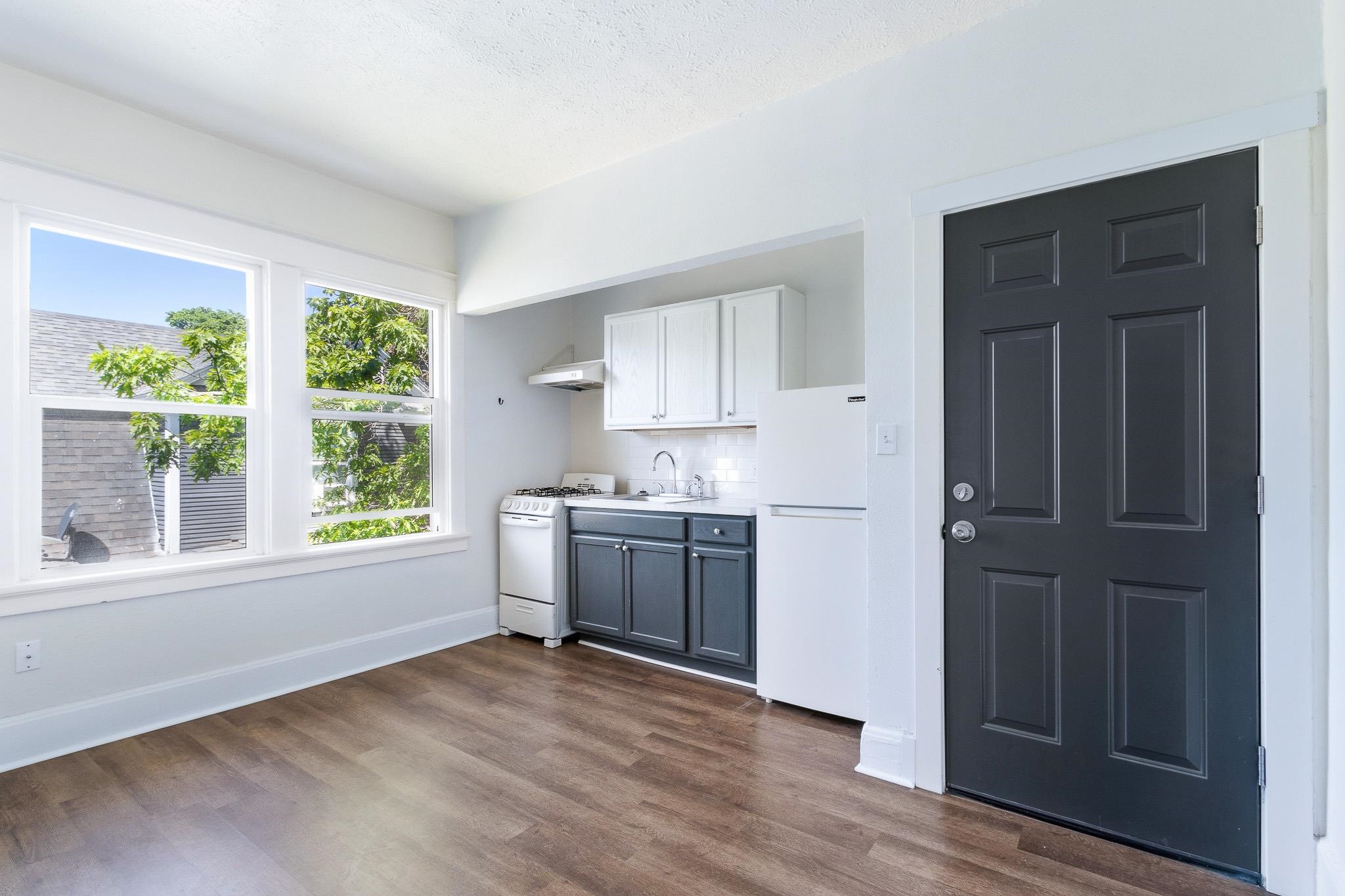 1119 W Augusta Ave - Photo 26