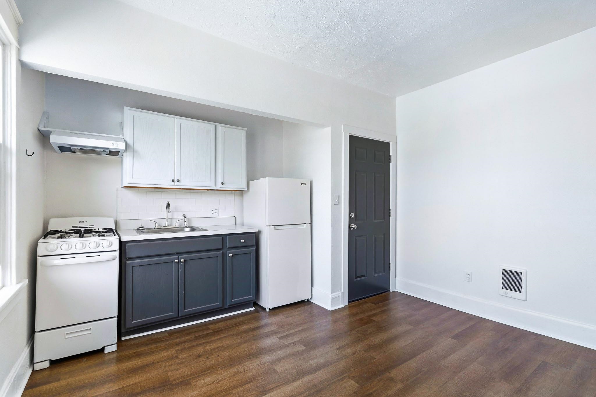 1119 W Augusta Ave - Photo 27