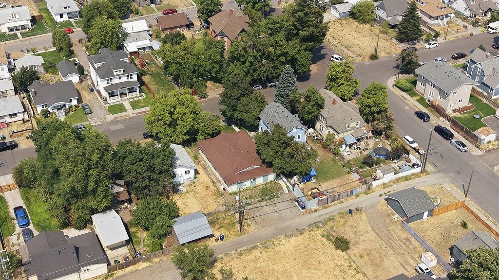 1511 W Mission Ave - Photo 23