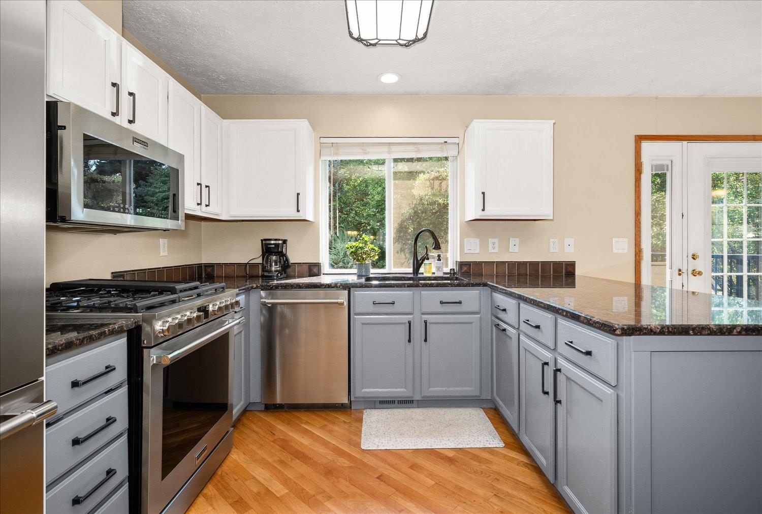 1124 N Madson St - Photo 11