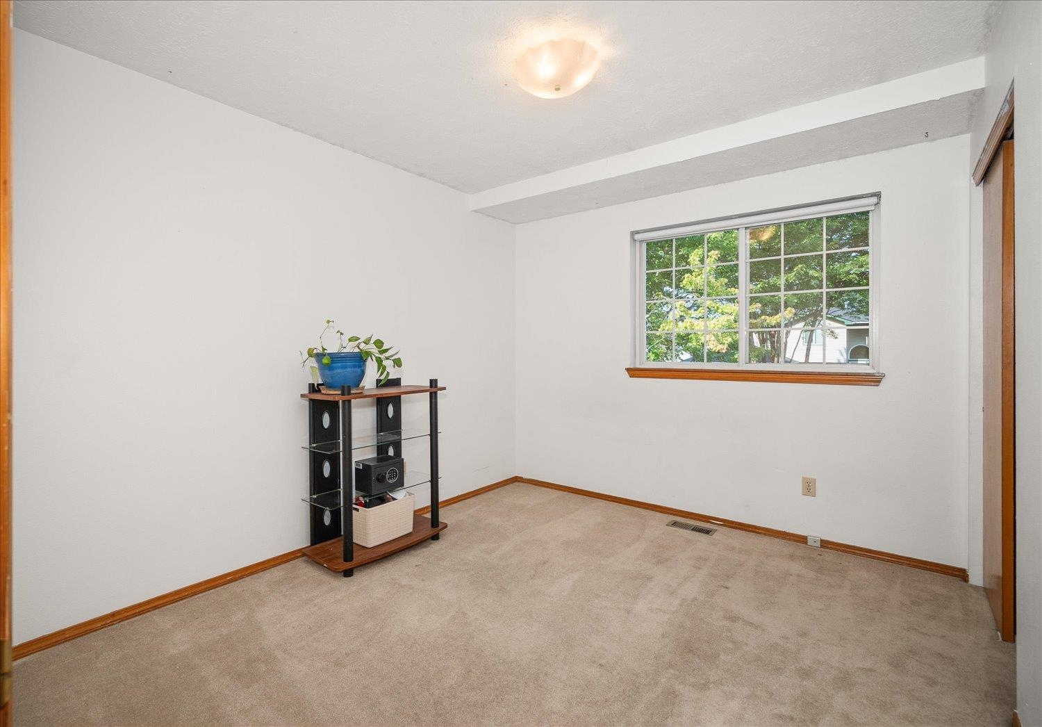 1124 N Madson St - Photo 15