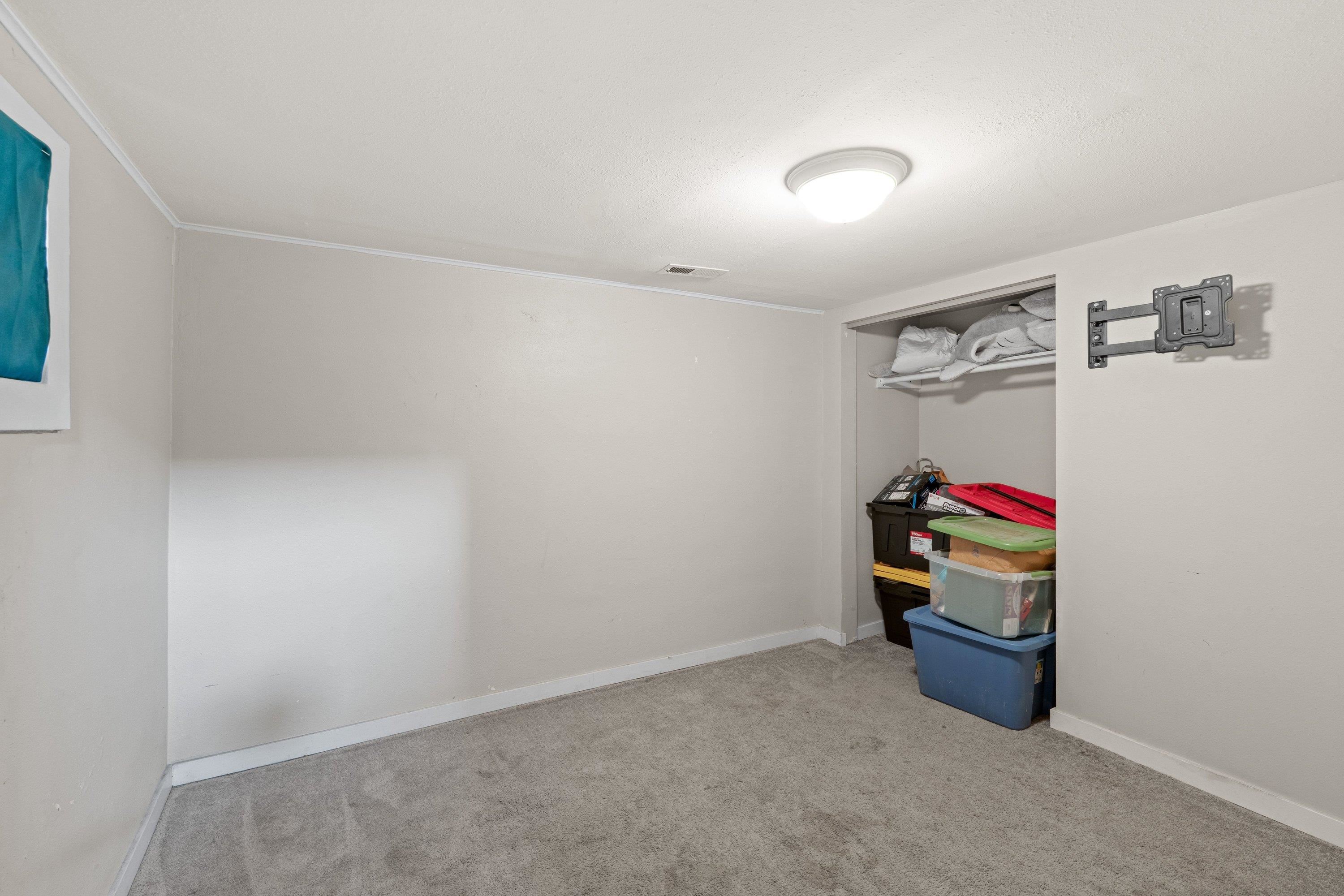 3416 E Grace Ave - Photo 25