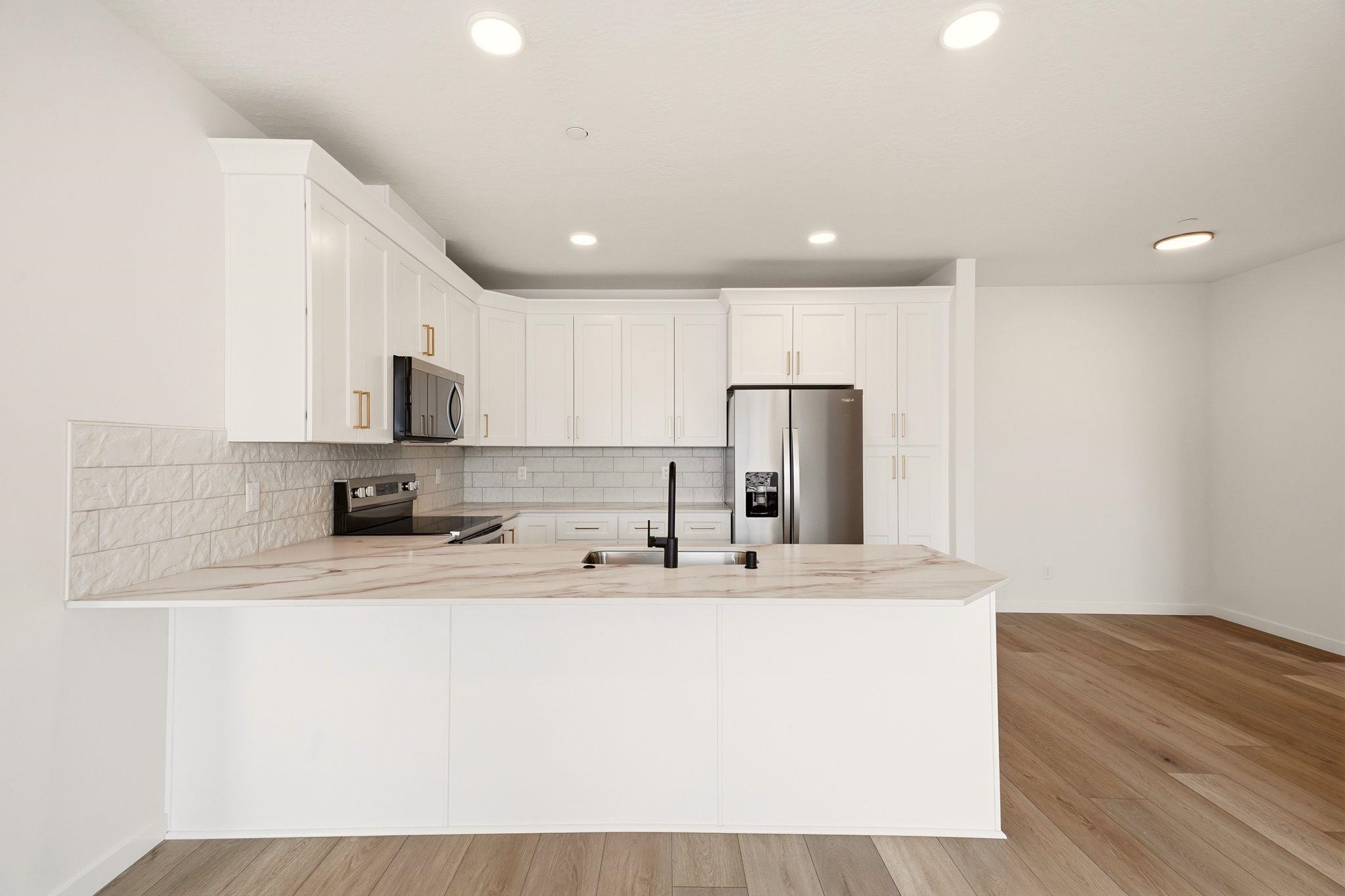 21090 E Indiana Ave - Photo 7