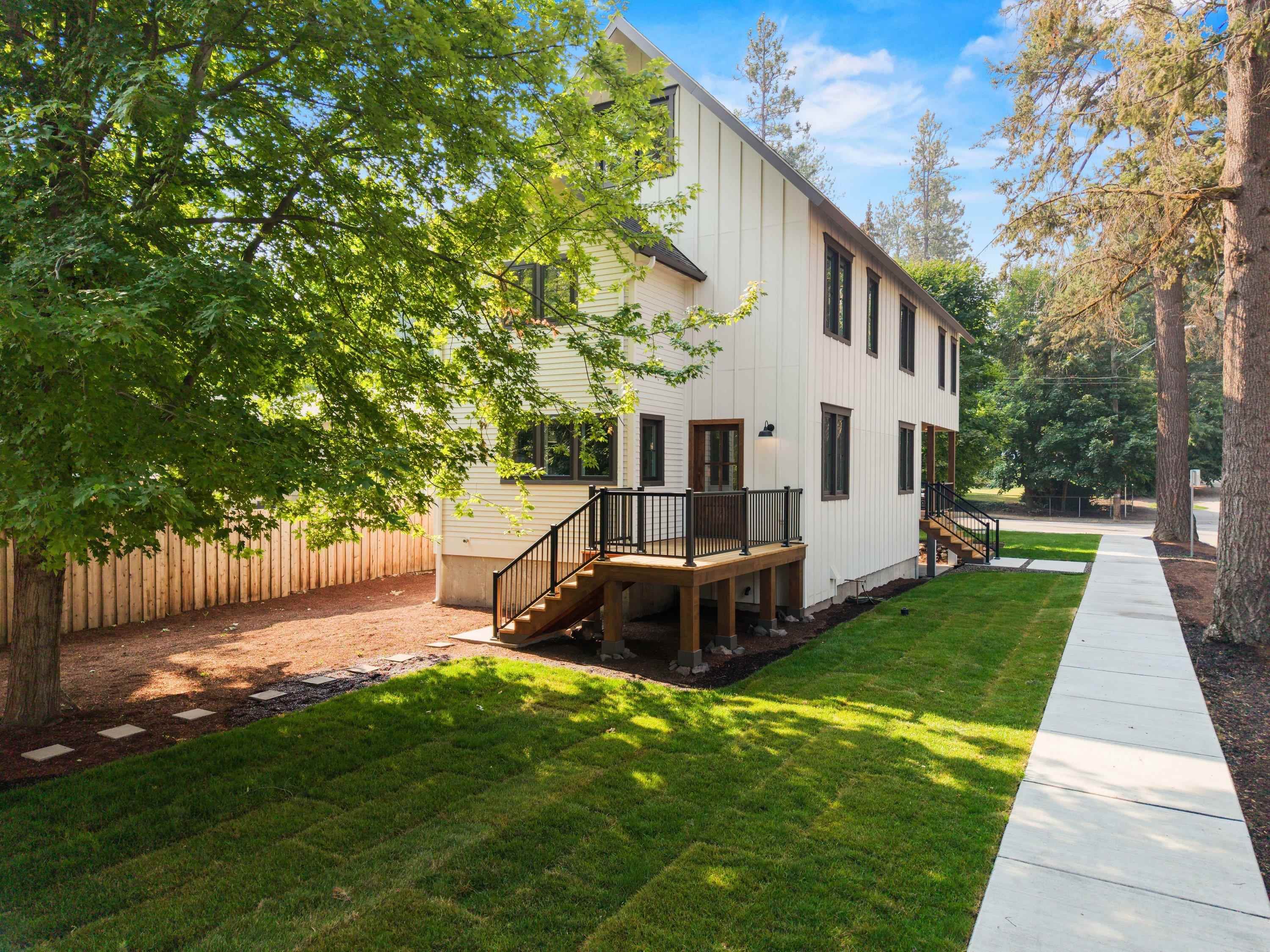 401 E 18th Ave - Photo 3