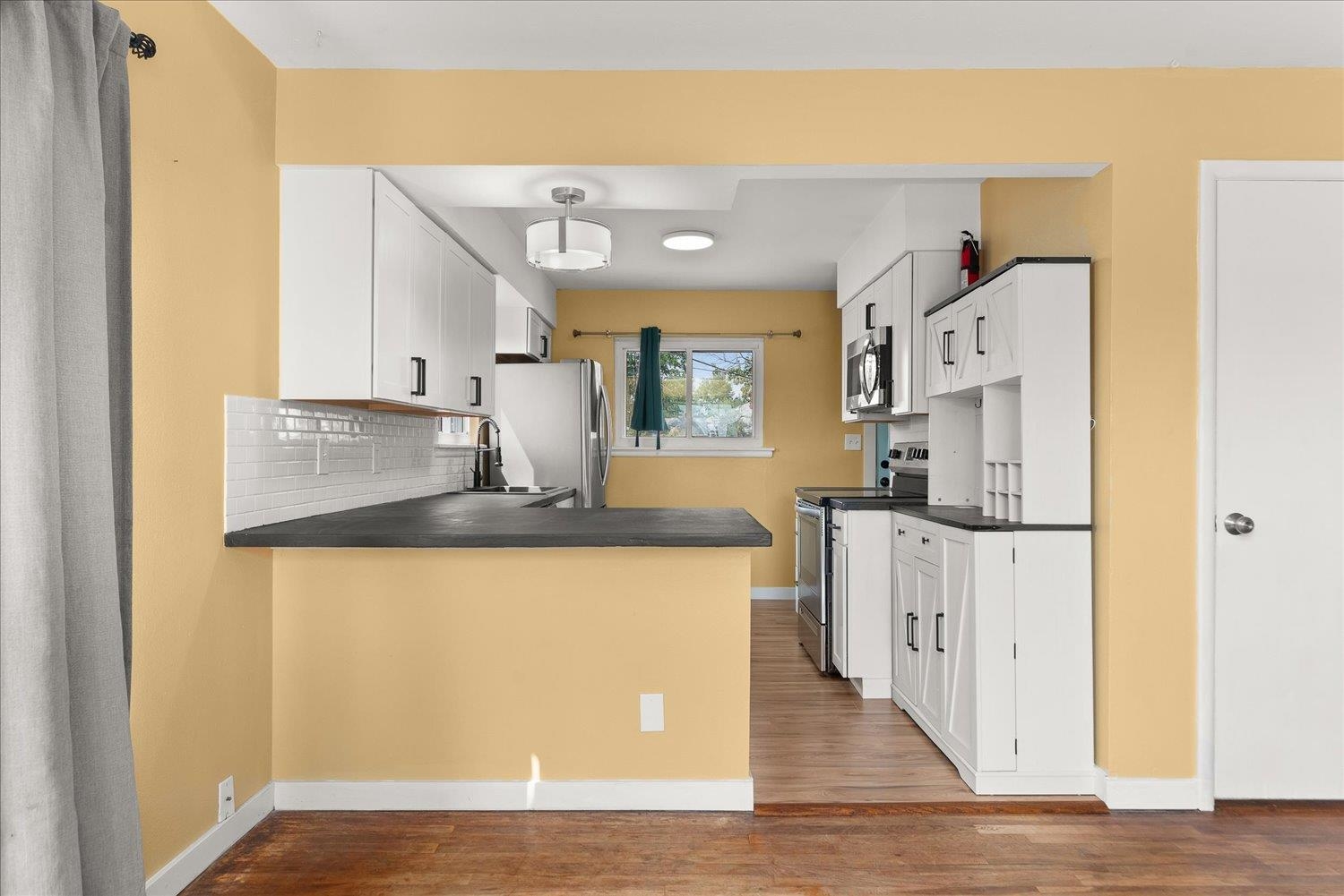 2515 N Julia St - Photo 6
