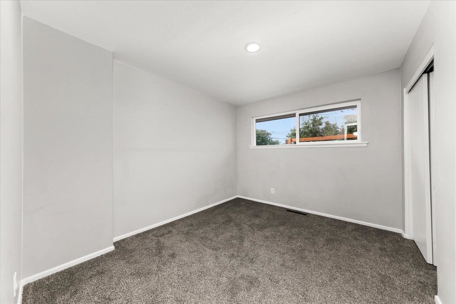2515 N Julia St - Photo 12