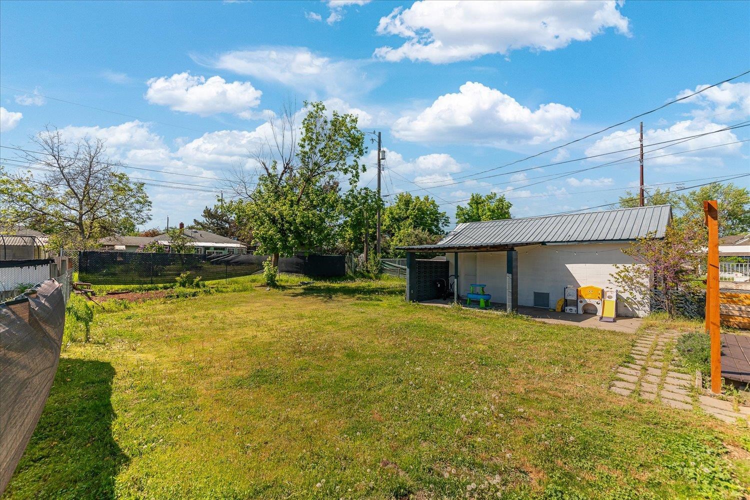 2515 N Julia St - Photo 32