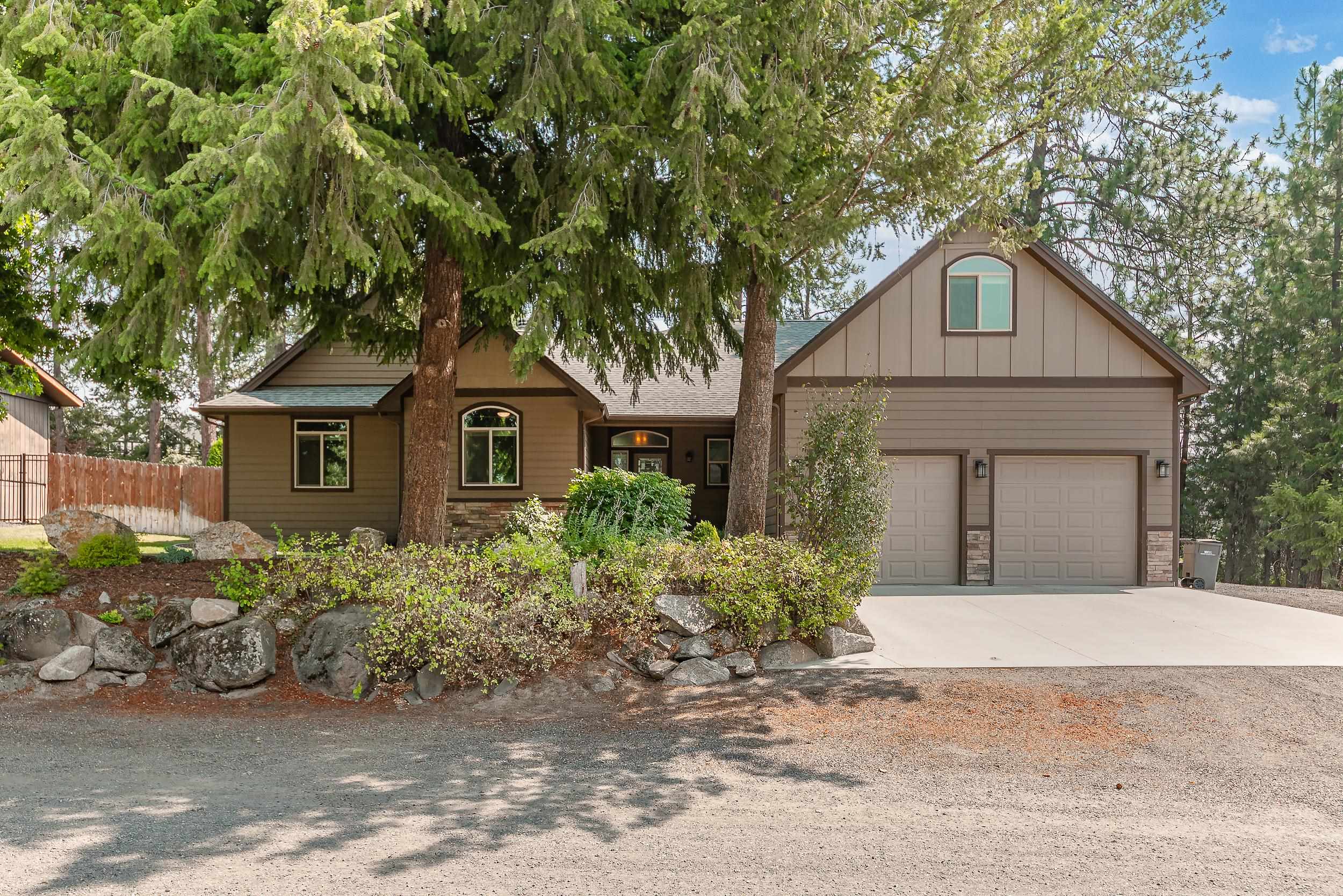 11410 N Rockaway Dr - Photo 1