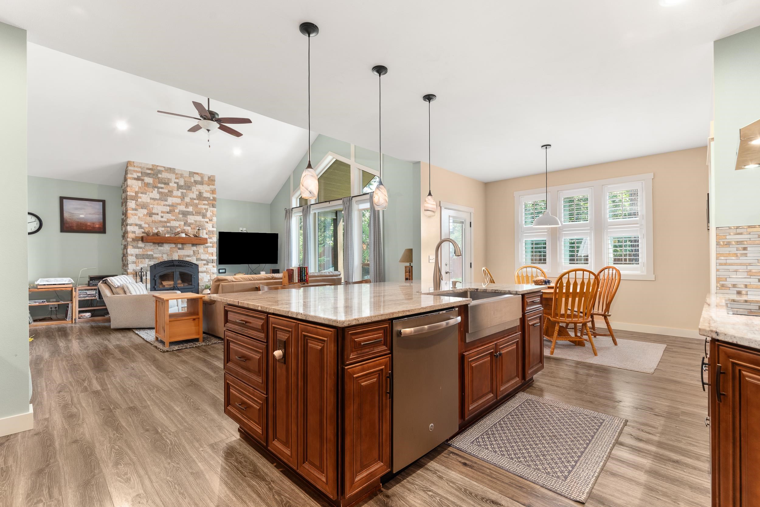11410 N Rockaway Dr - Photo 6