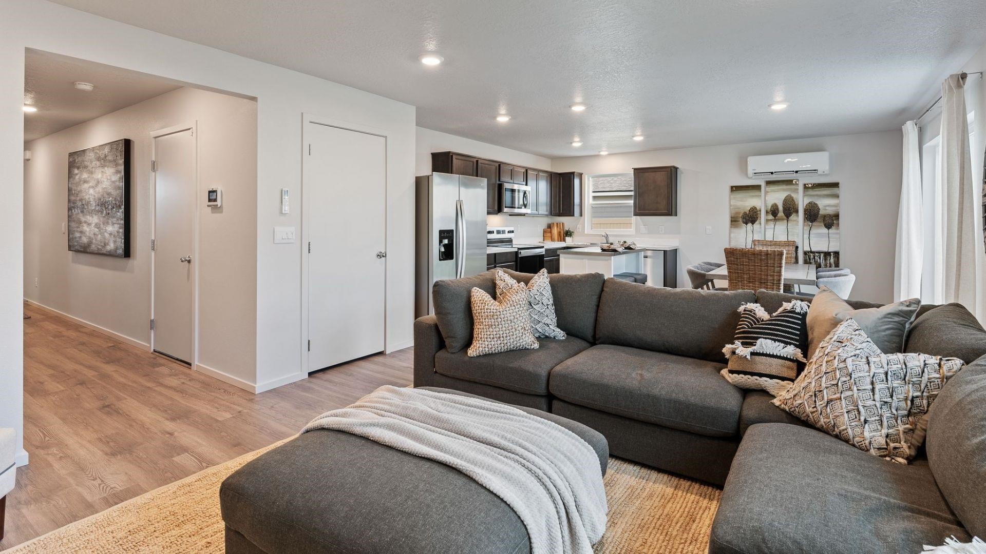 1101 E L St - Photo 20