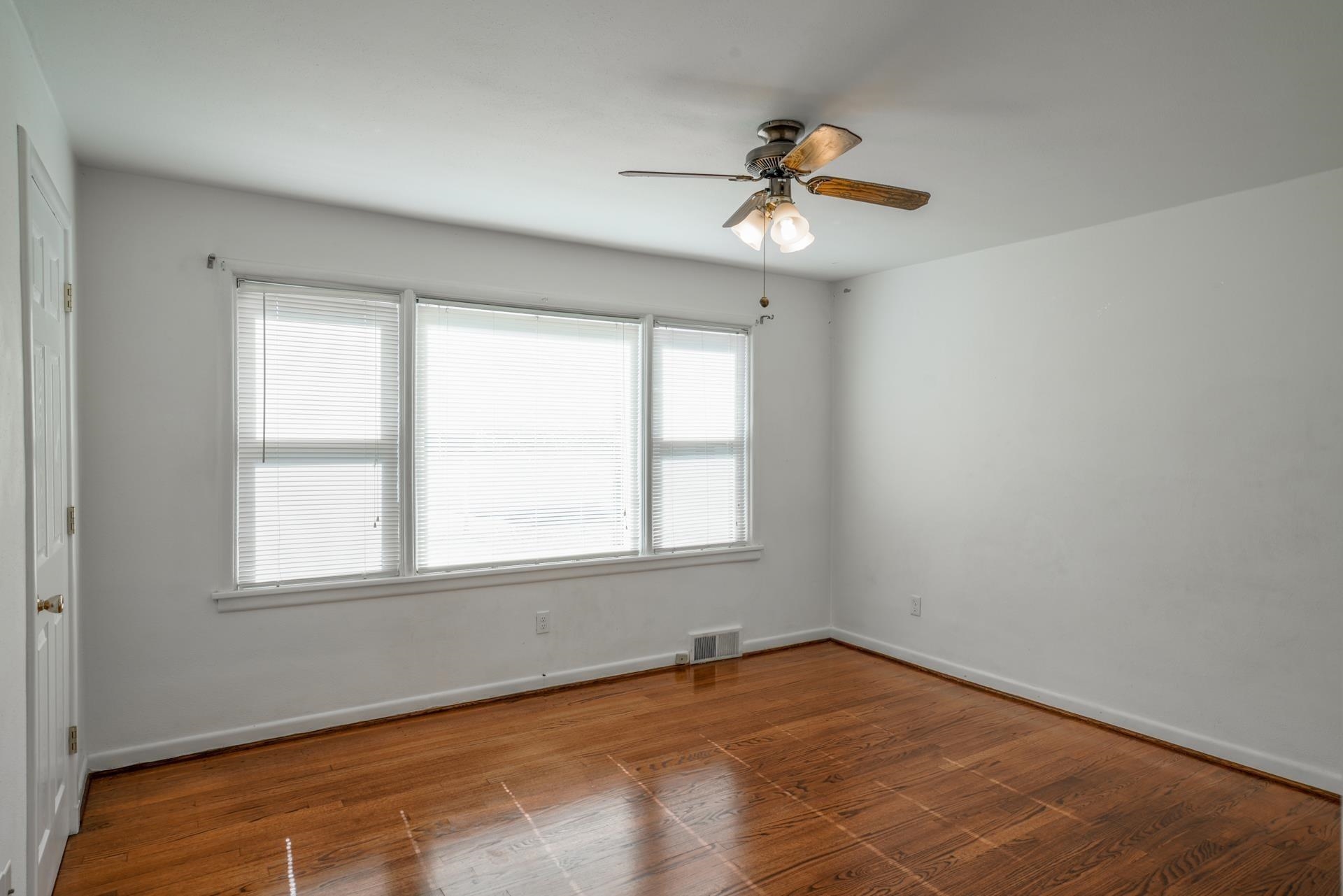 9607 E Upriver Dr - Photo 9