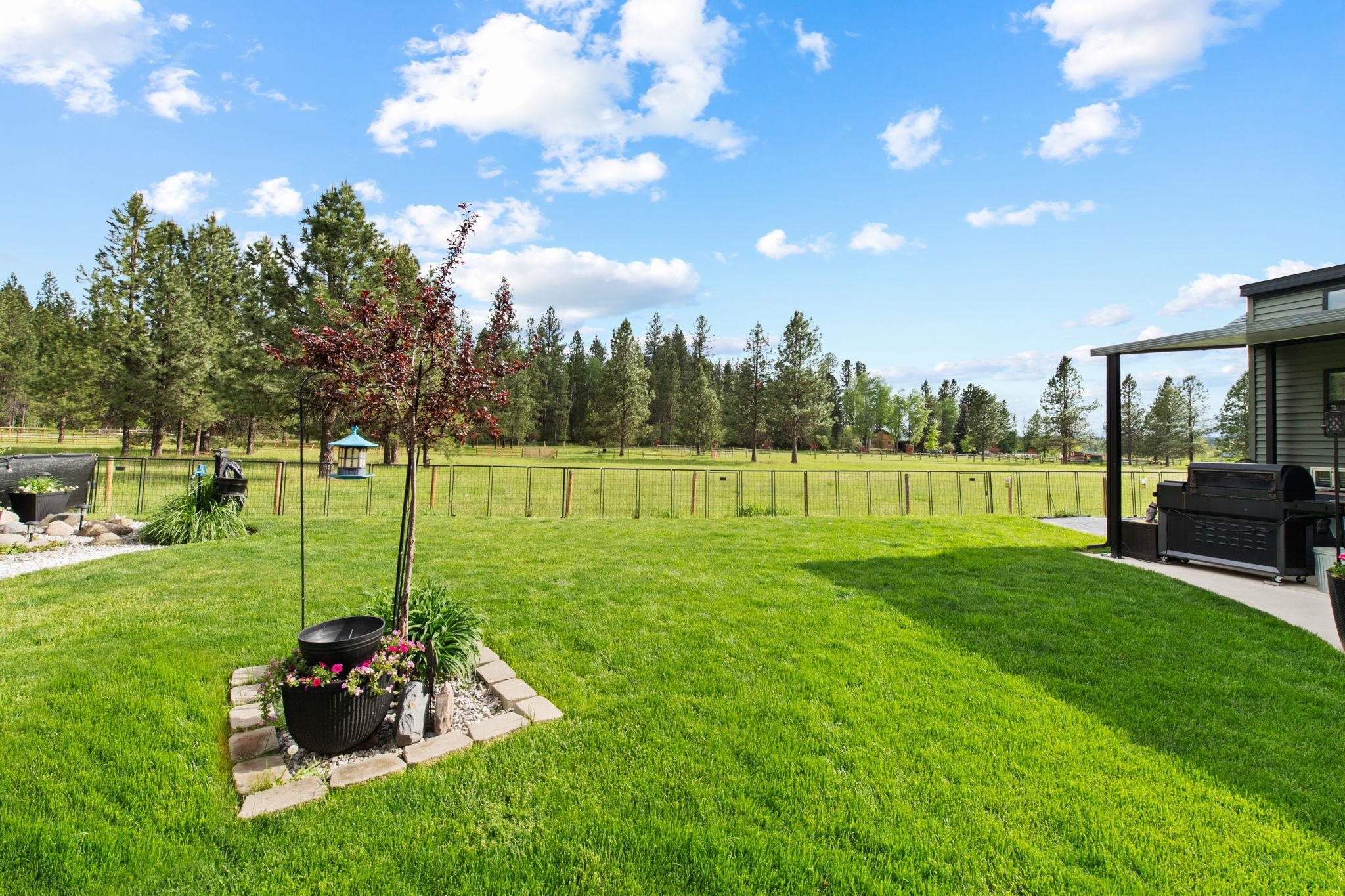 103 Guinevere Dr - Photo 25