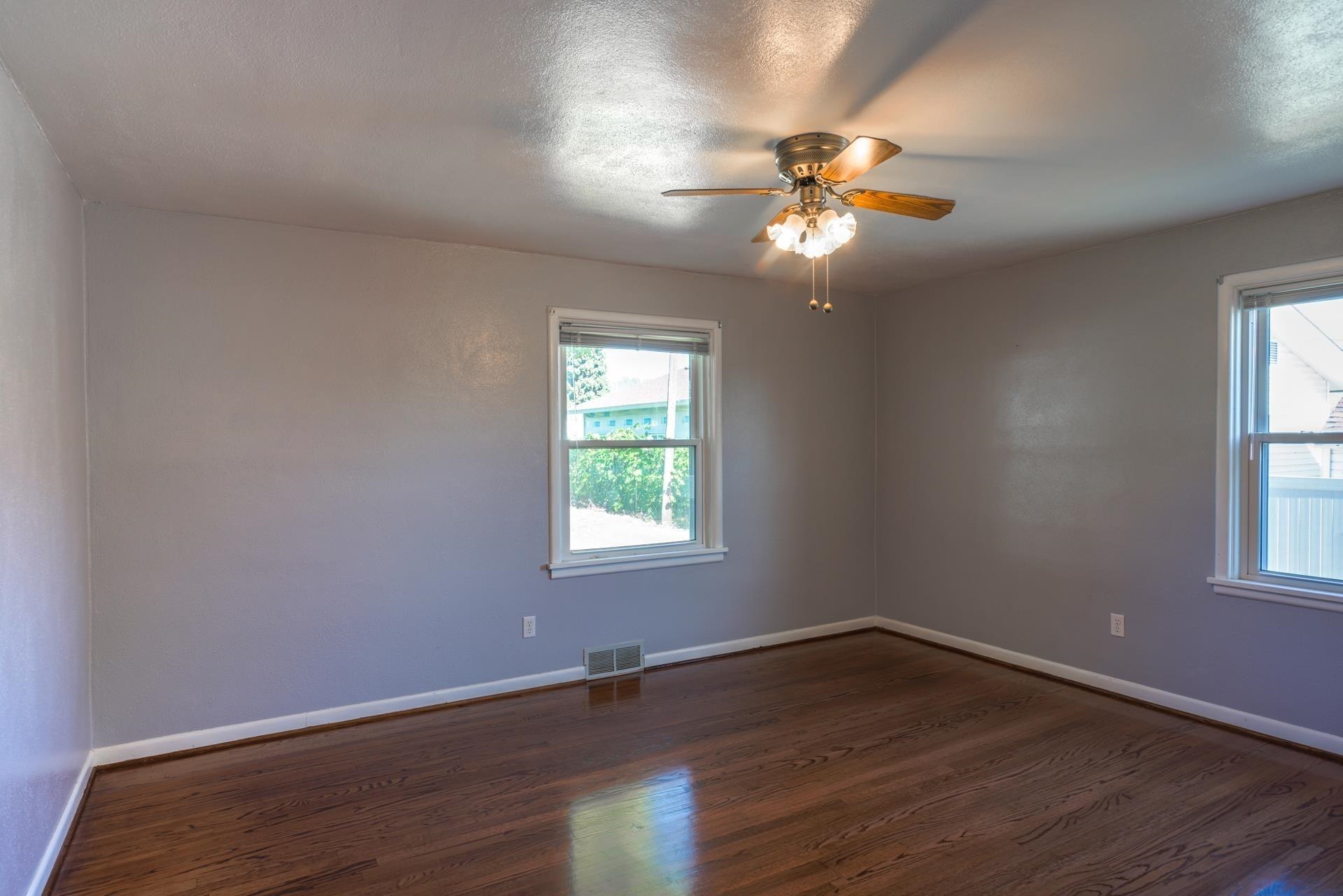 9607 E Upriver Dr - Photo 10