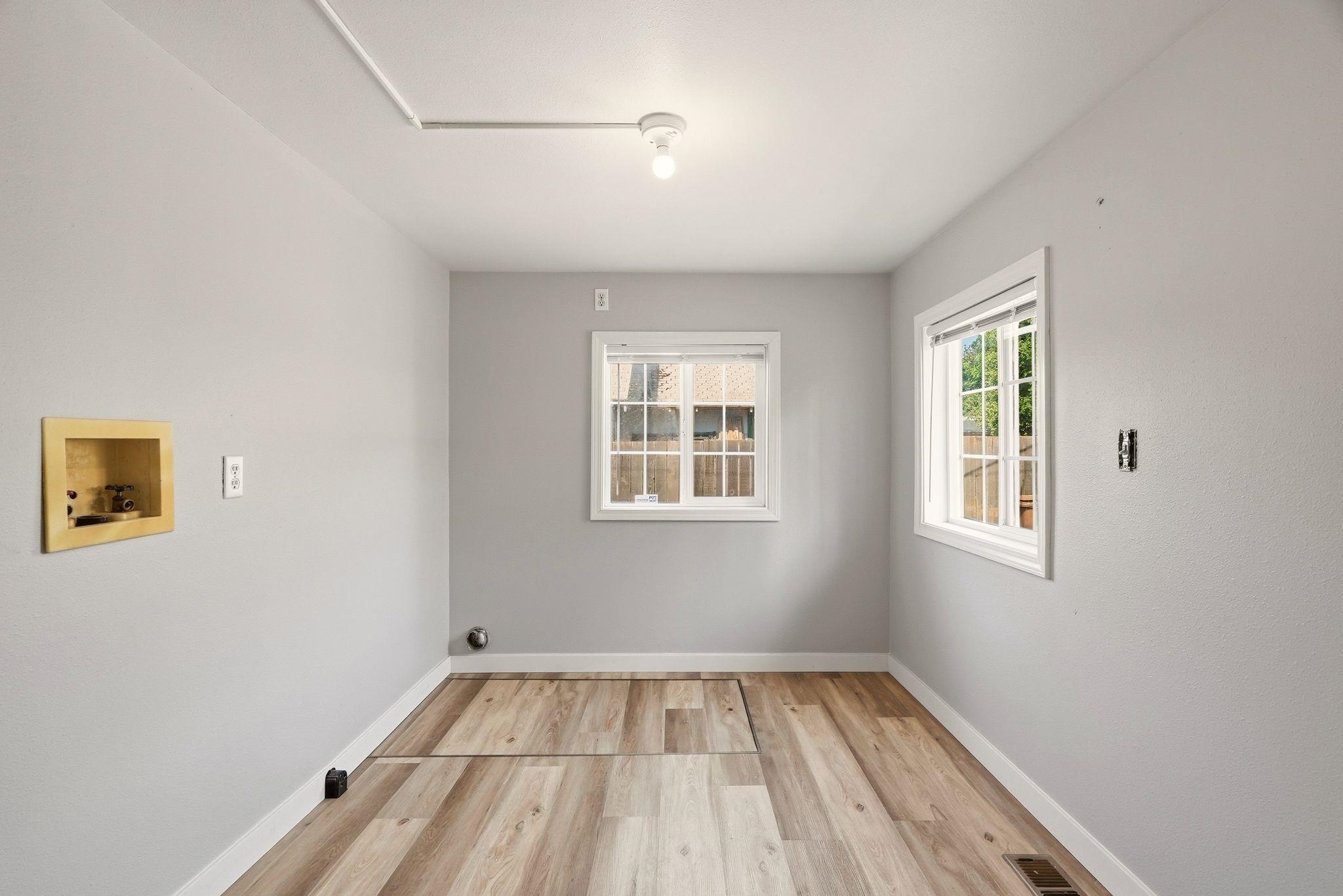 207 E Princeton Ave - Photo 23