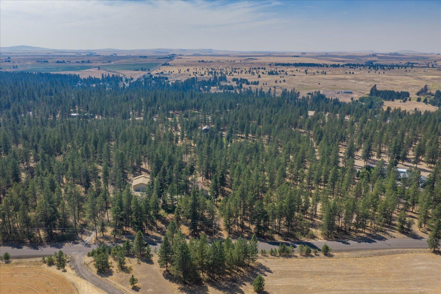 1110 1/2 S Brooks Rd - Photo 4