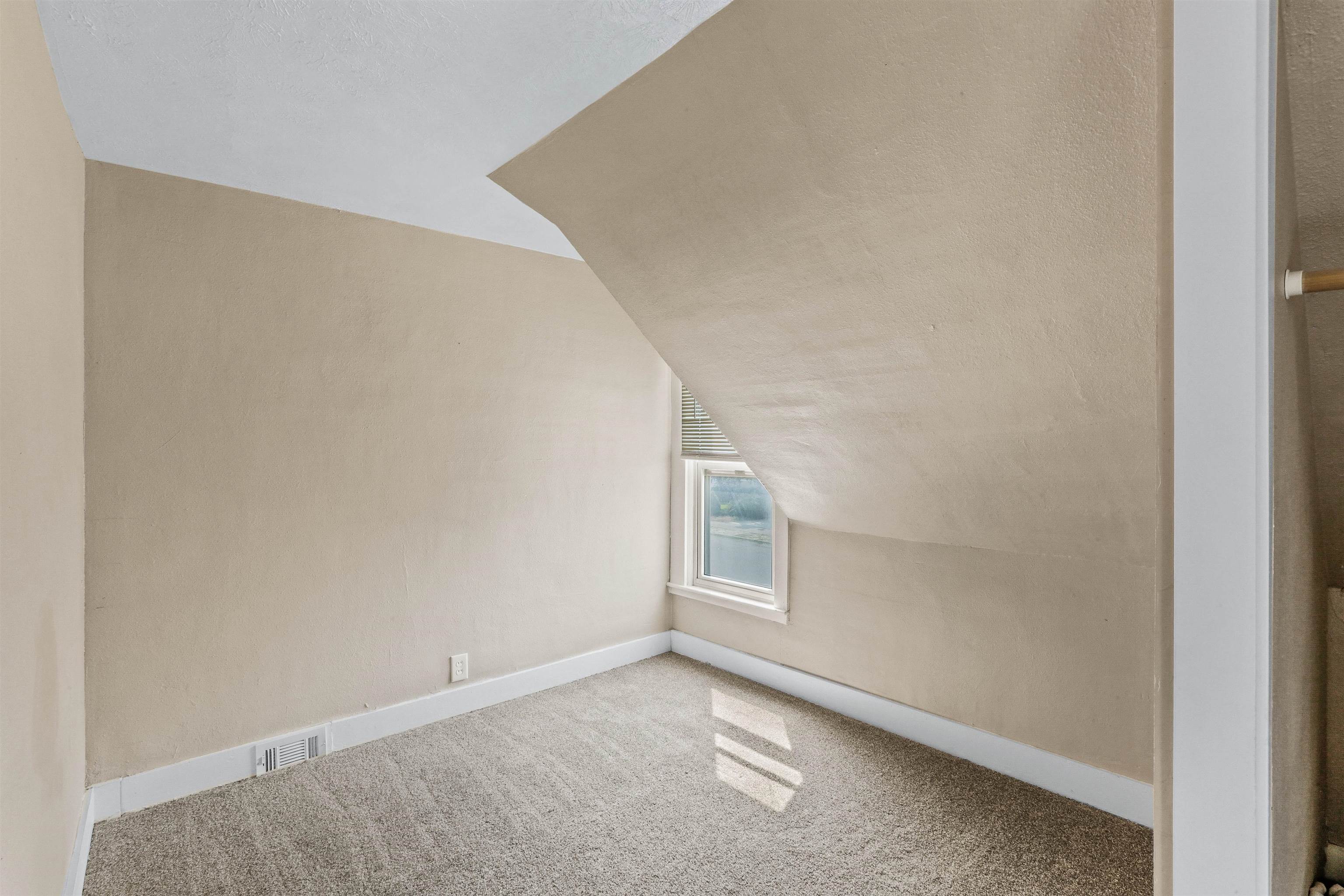 1003 E Rich Ave - Photo 12