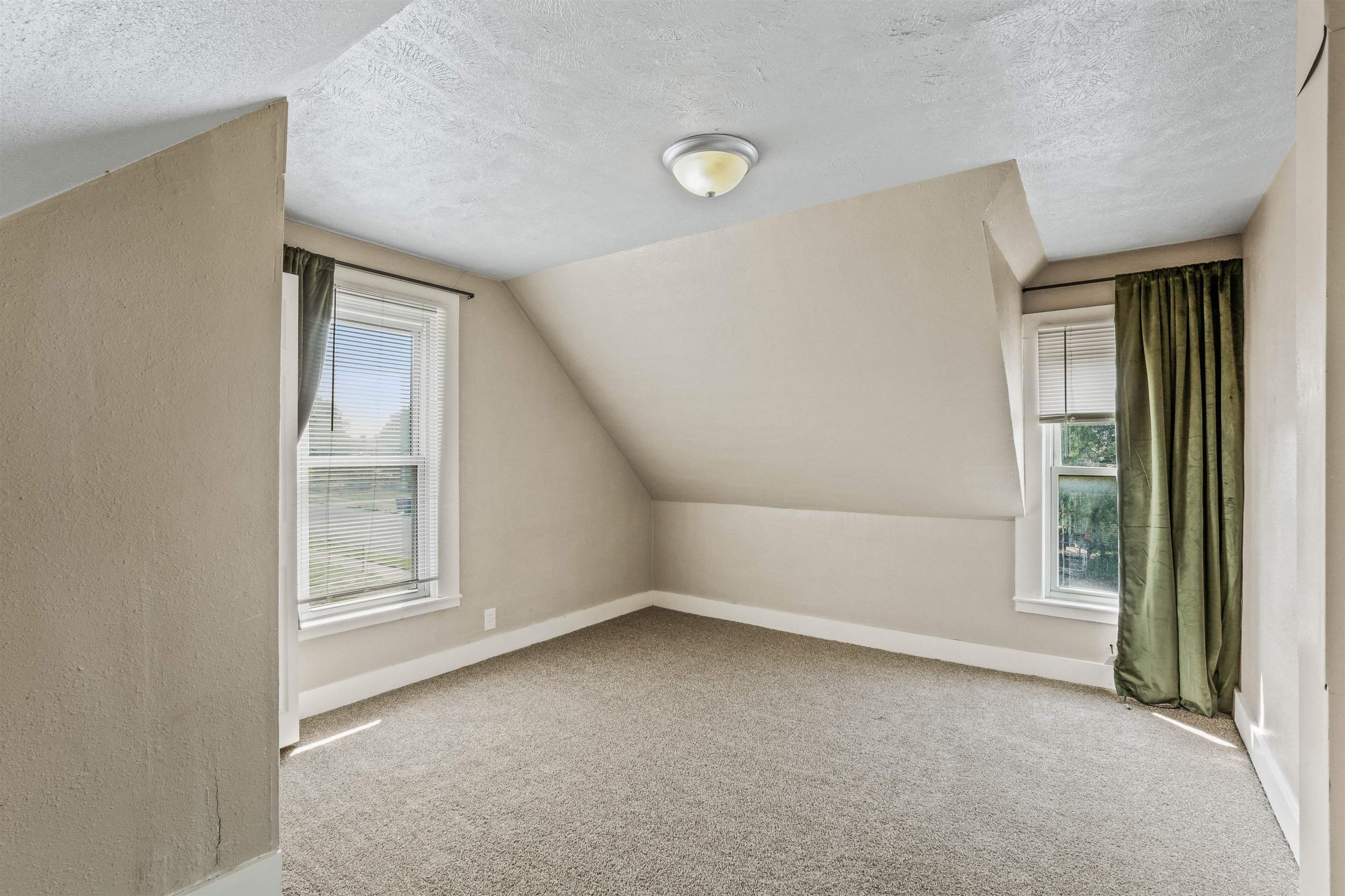 1003 E Rich Ave - Photo 14