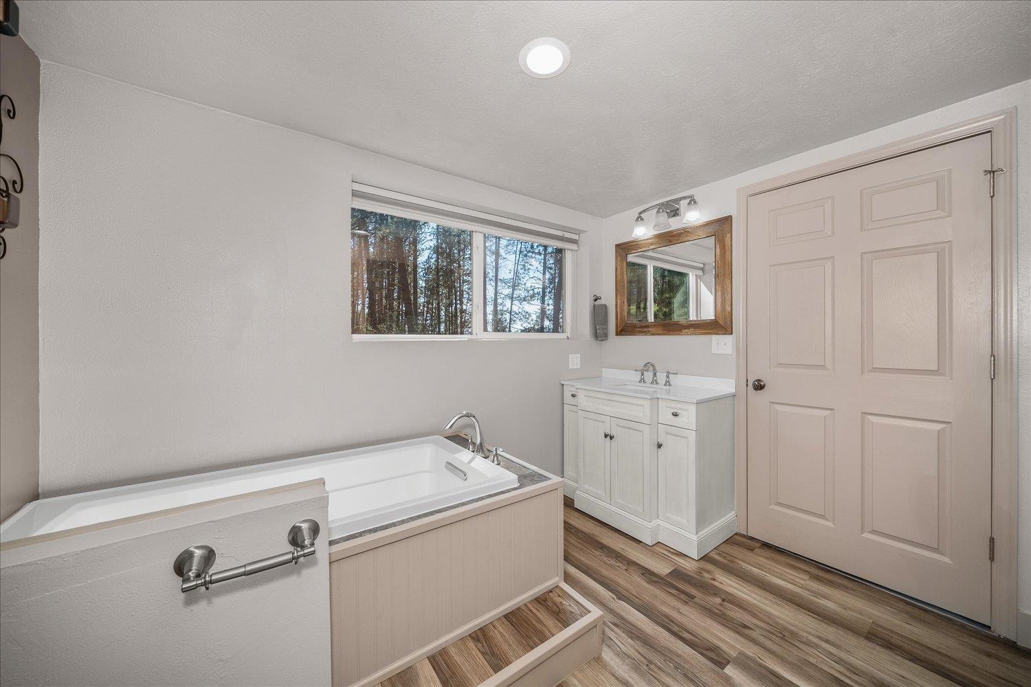 9510 S Silver Lake Rd - Photo 24