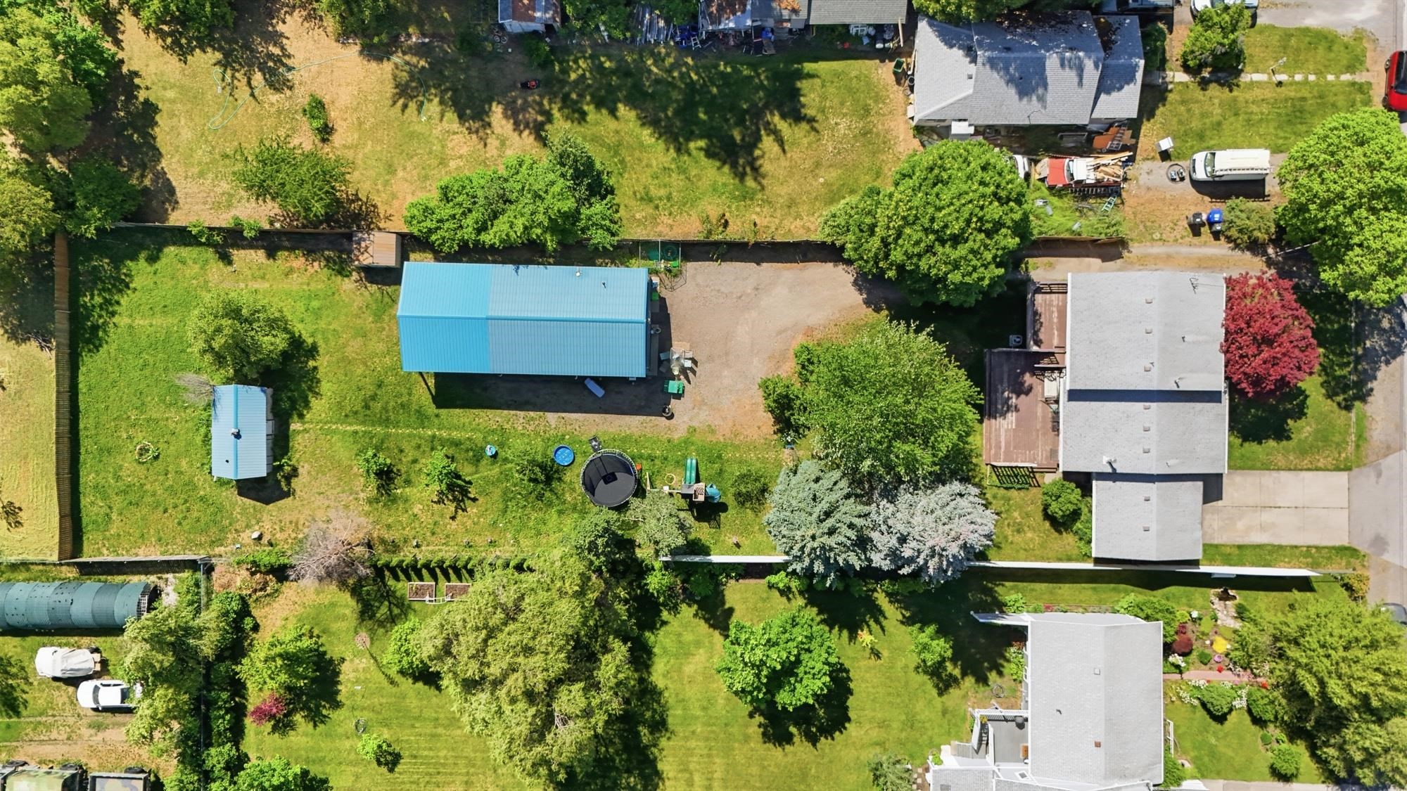 11704 E ALKI Ave - Photo 2