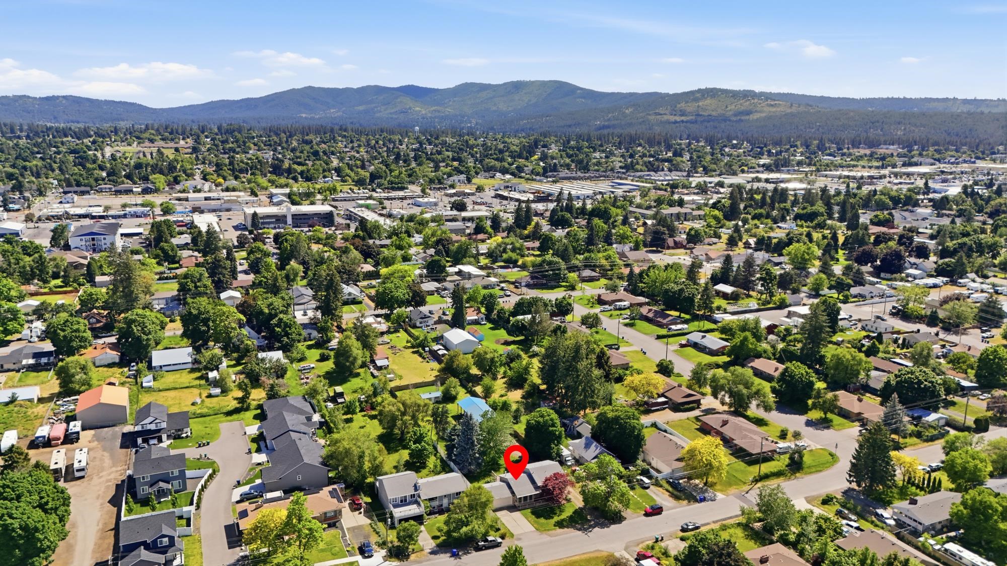 11704 E ALKI Ave - Photo 3