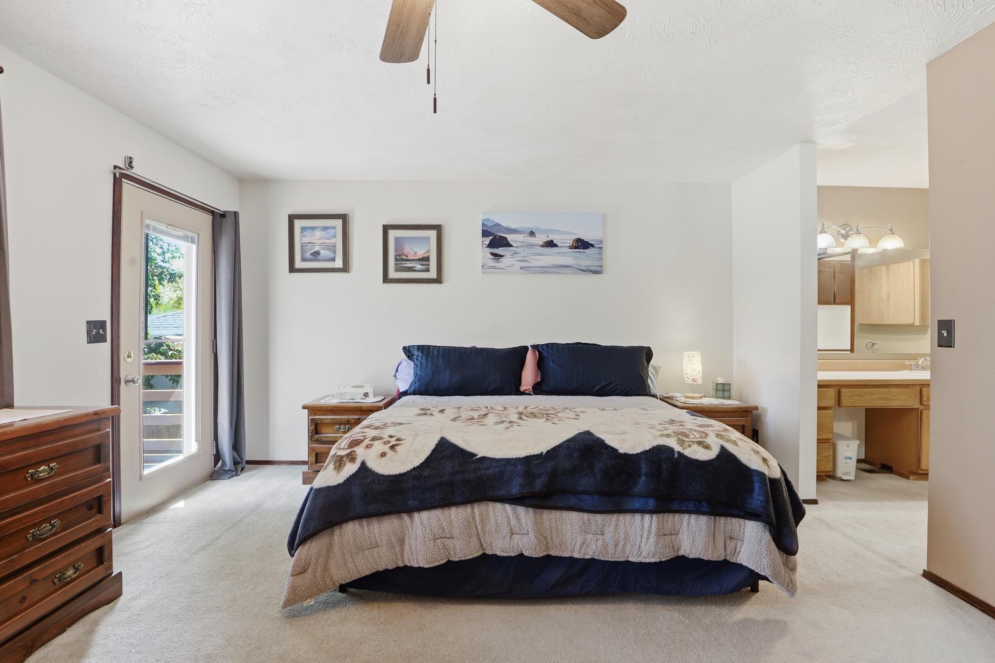 11704 E ALKI Ave - Photo 19