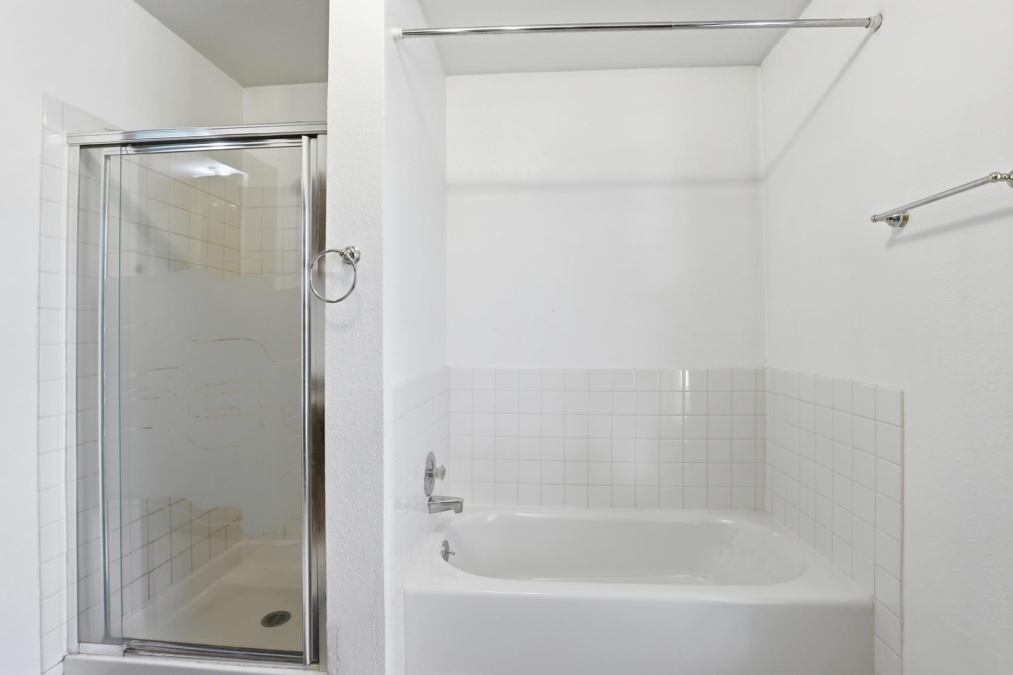 11704 E ALKI Ave - Photo 23