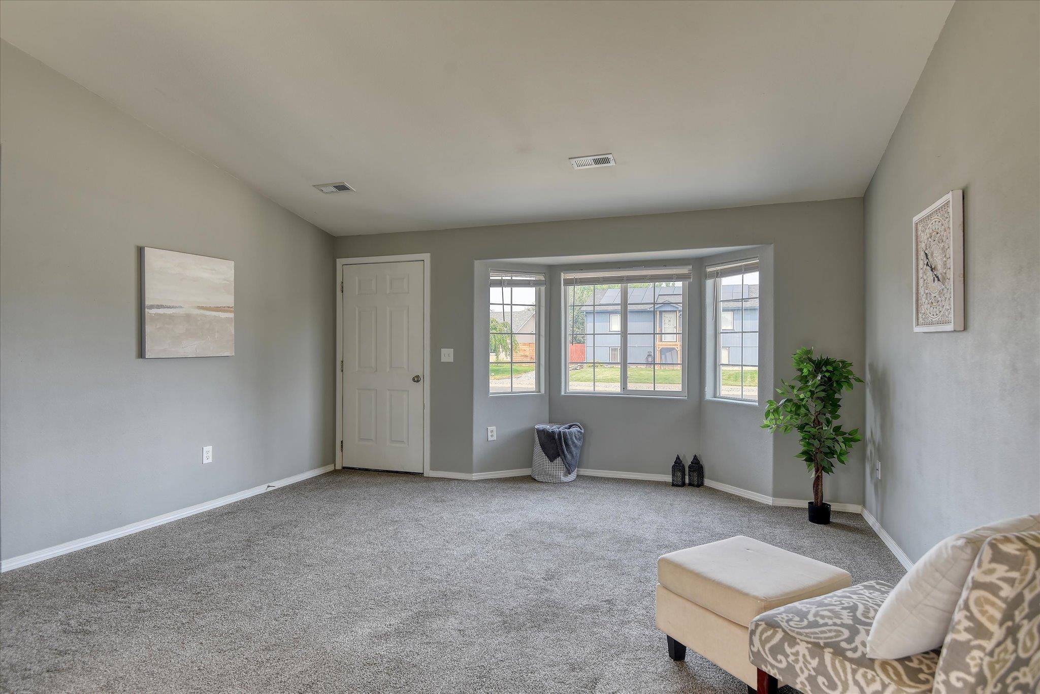 12411 W 9th St - Photo 4
