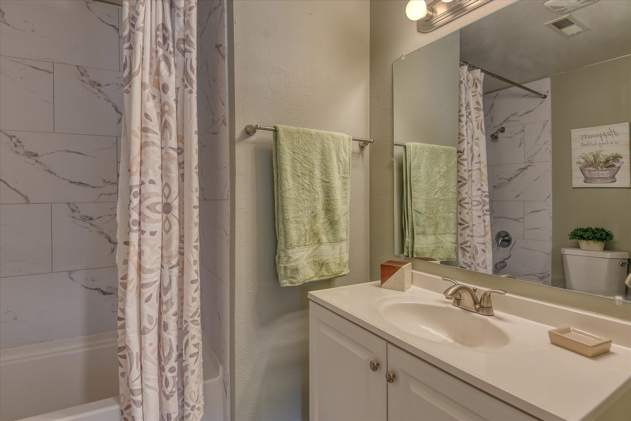 12411 W 9th St - Photo 18