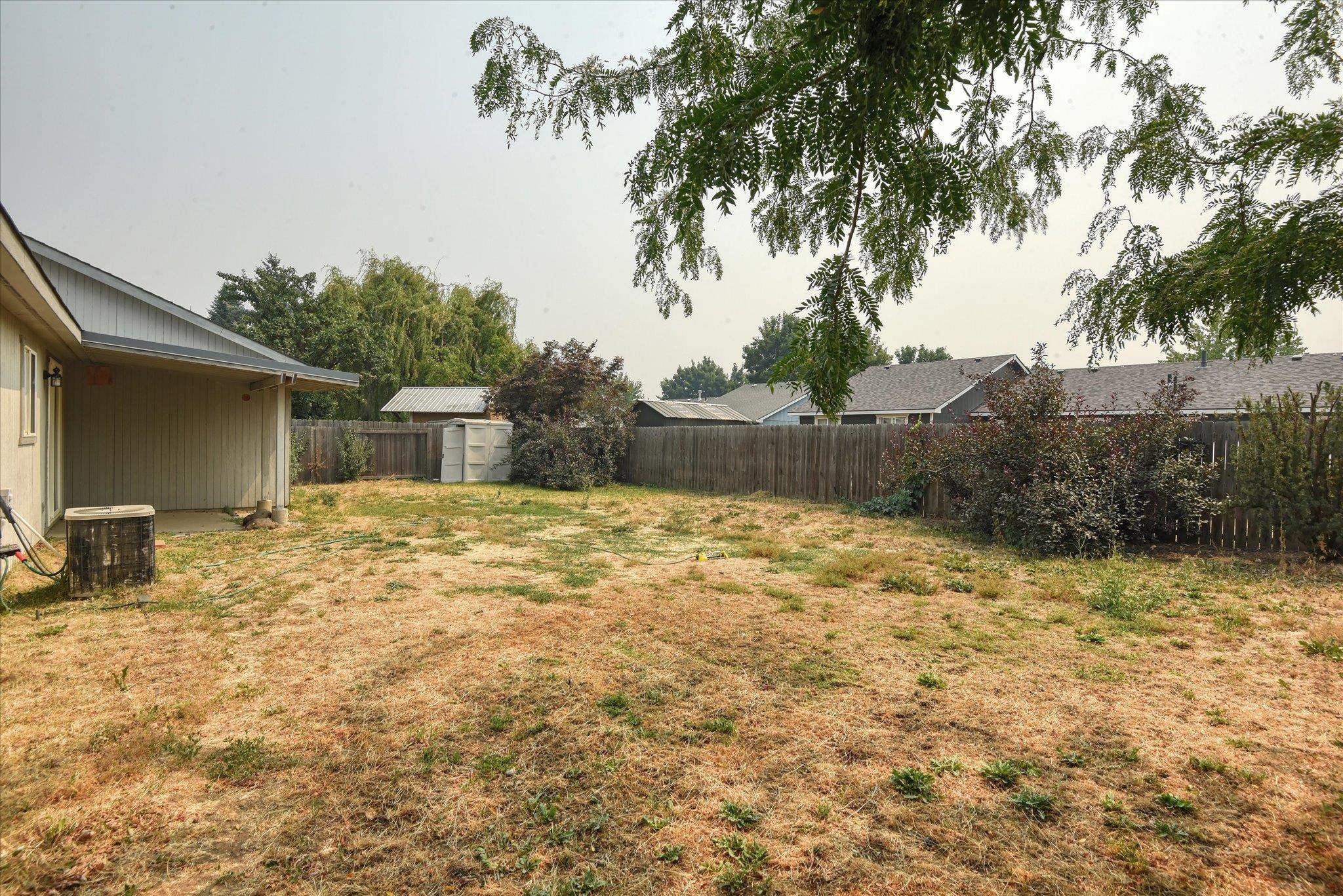 12411 W 9th St - Photo 22