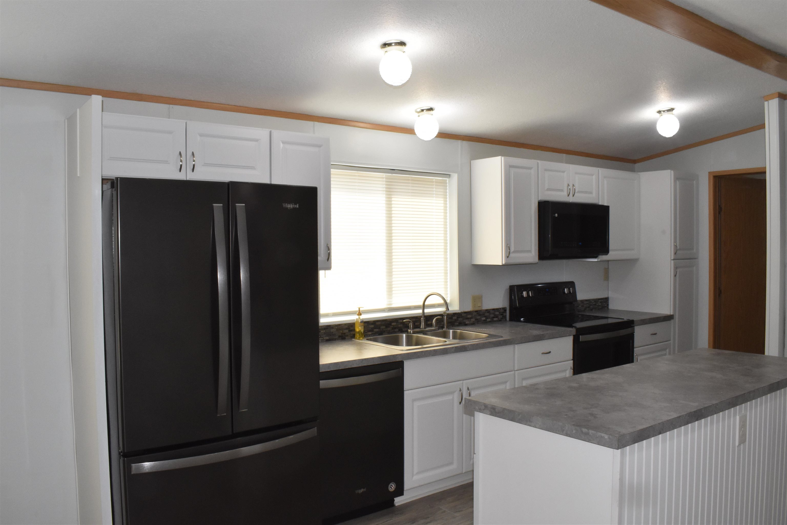 3110 E Chattaroy Rd - Photo 17