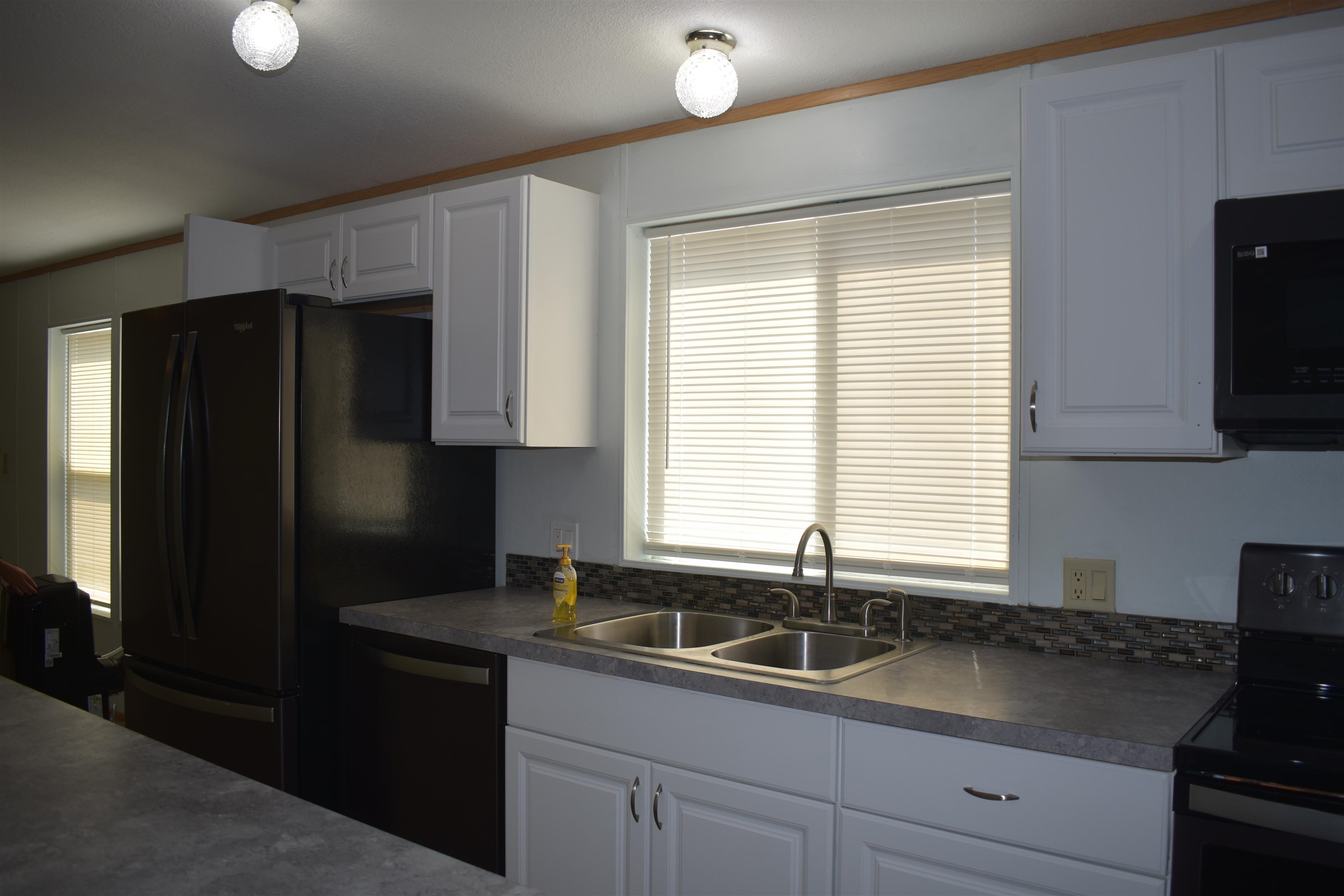 3110 E Chattaroy Rd - Photo 19
