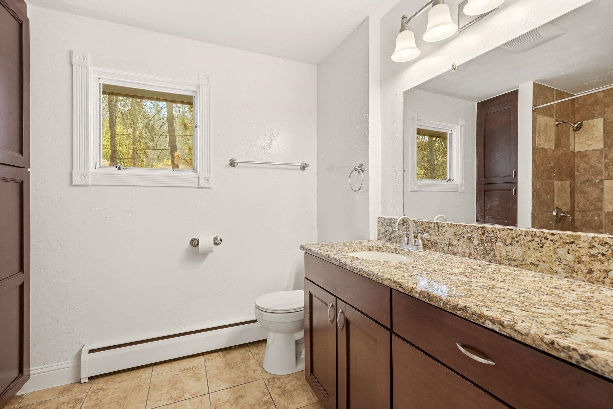 3820 E 11th Ave - Photo 12