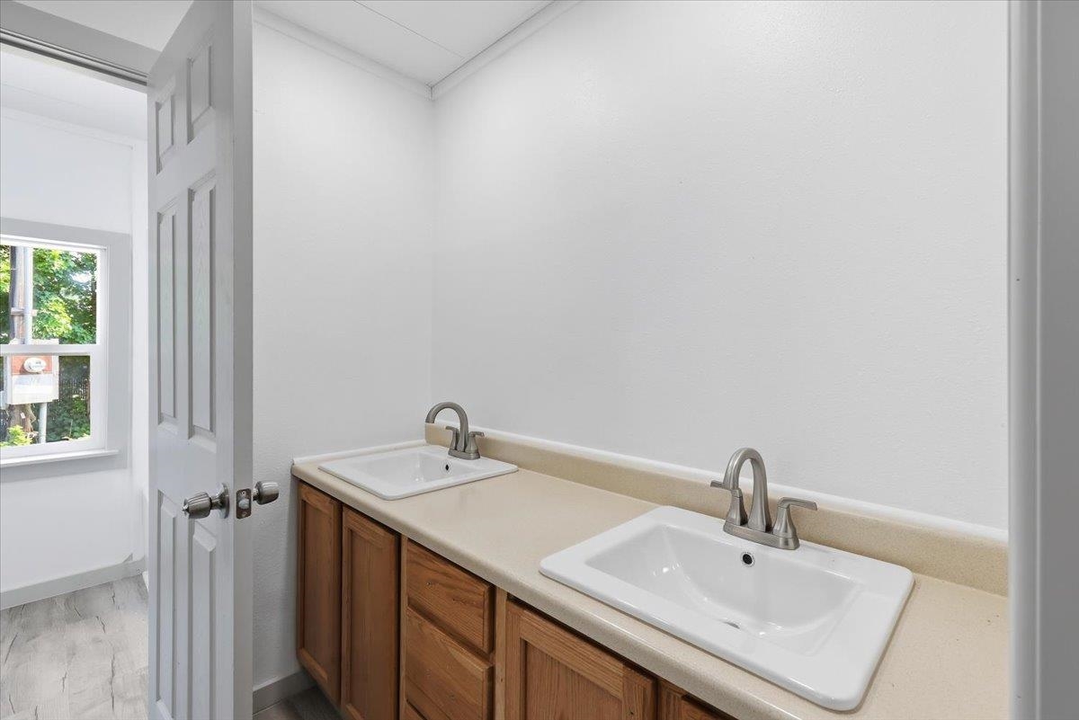 652 Southshore Diamond Lake Rd - Photo 21