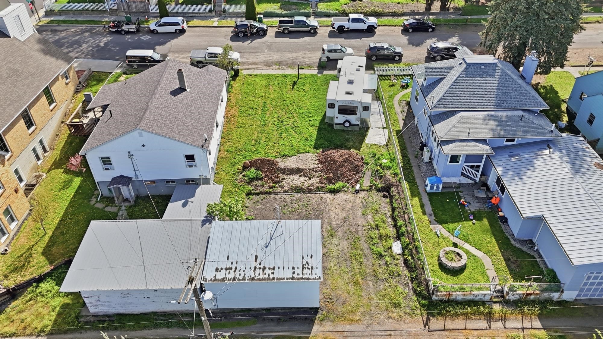 321 S Crosby St - Photo 9