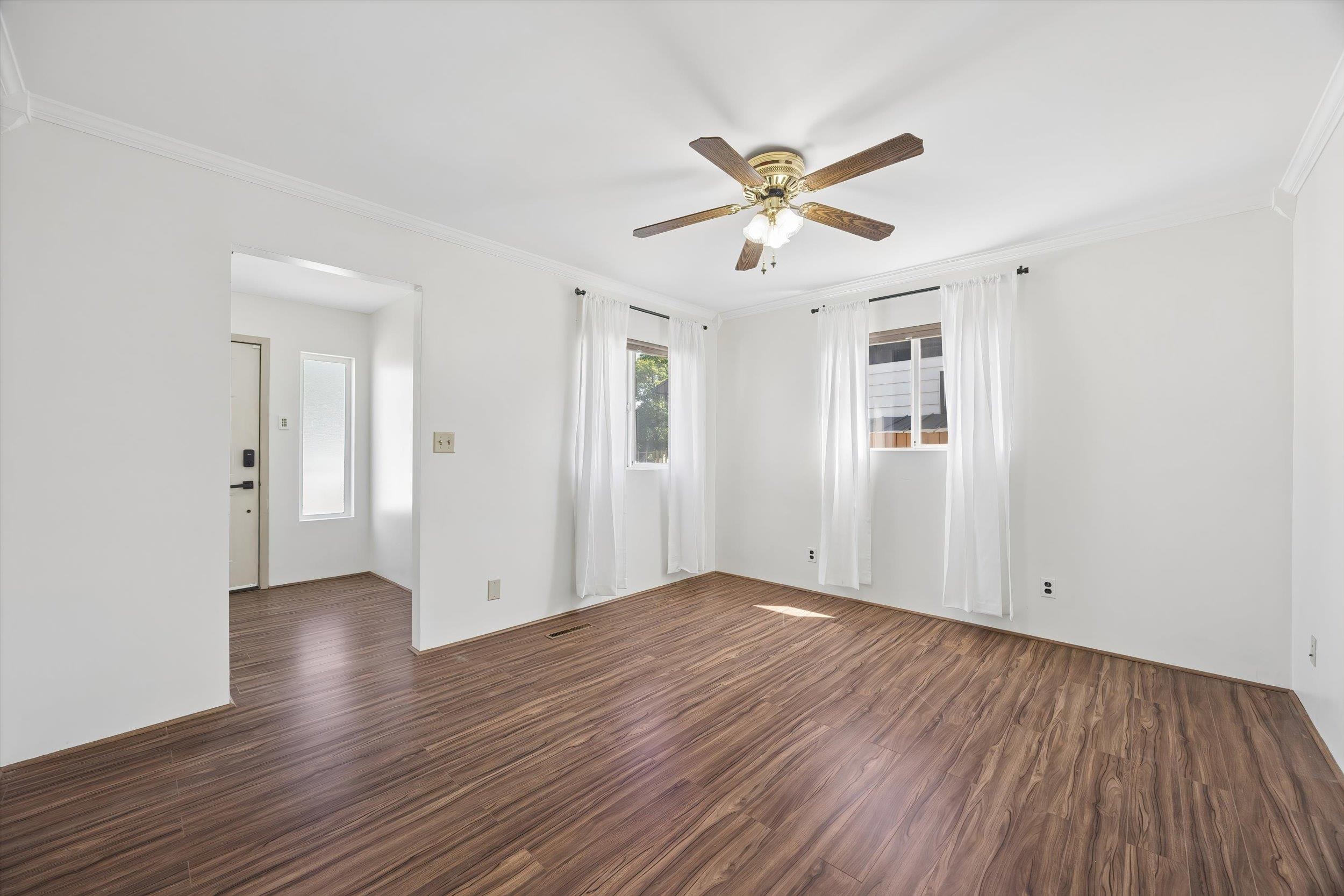 534 E Wabash Ave - Photo 5