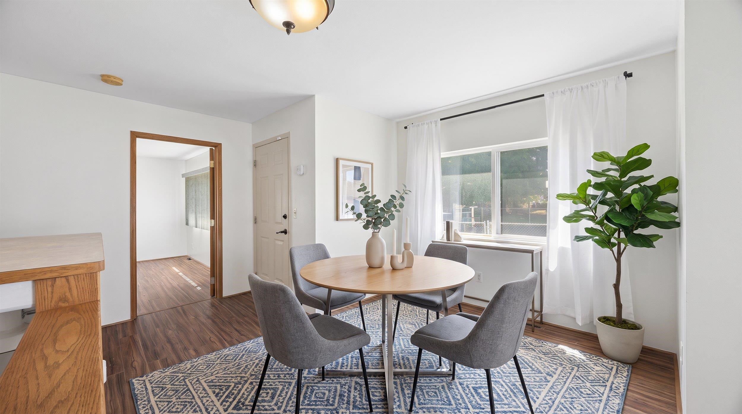534 E Wabash Ave - Photo 9