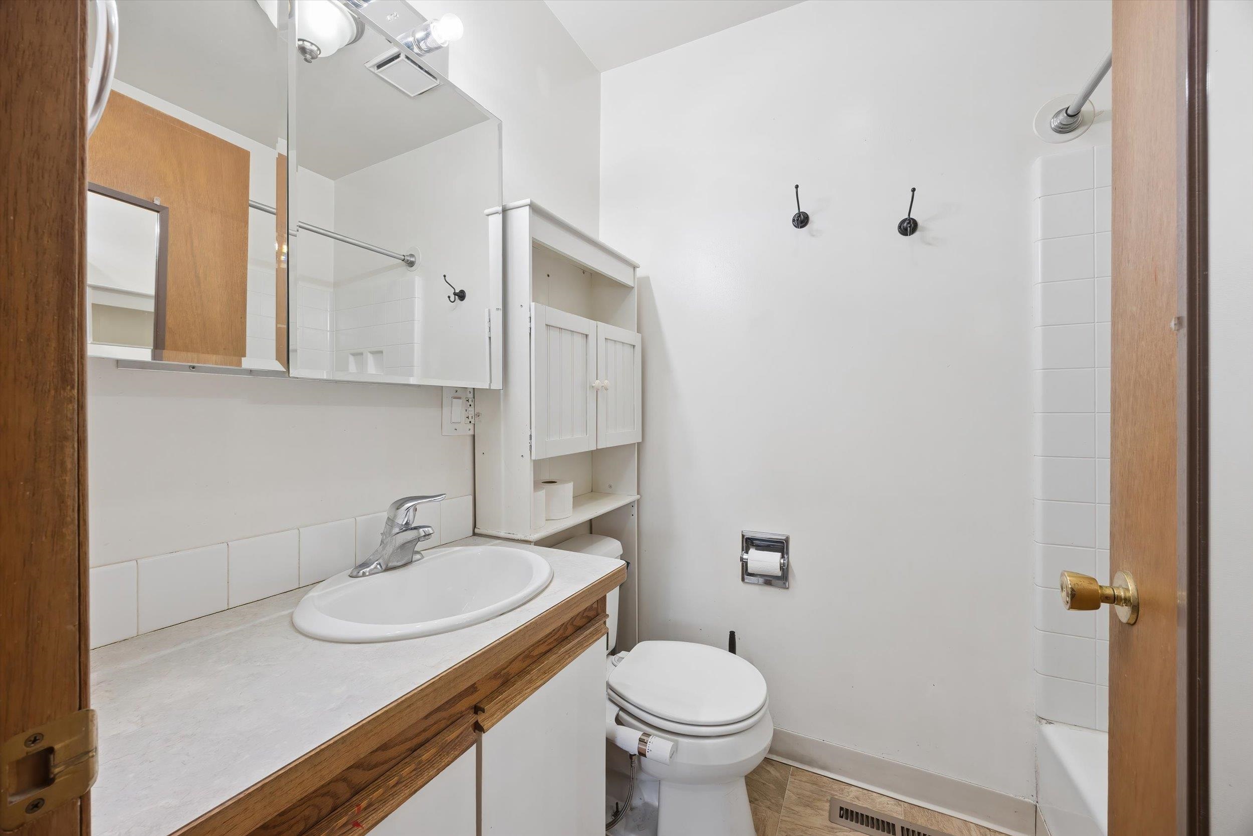 534 E Wabash Ave - Photo 15