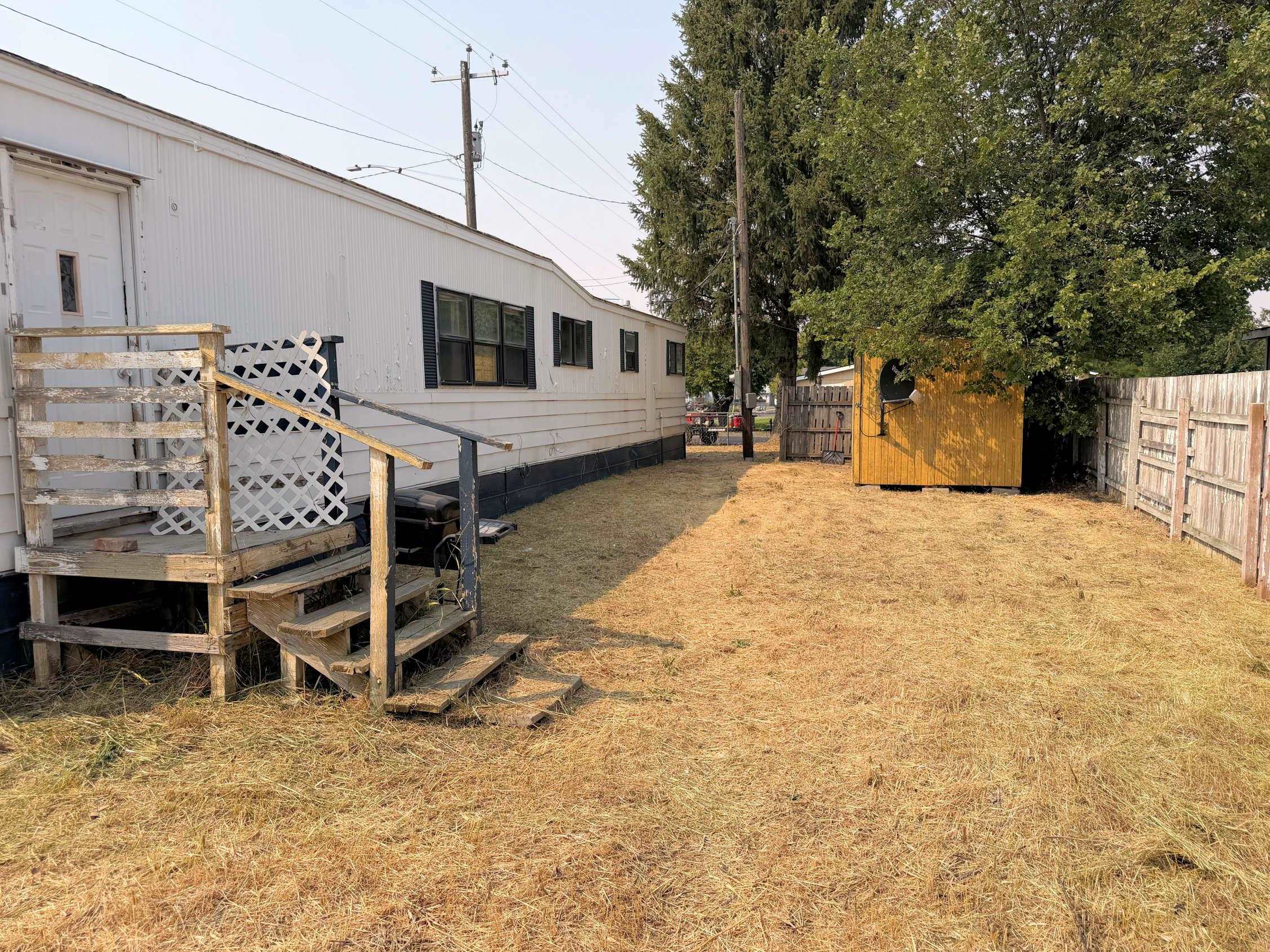 1103 3rd St - Photo 6