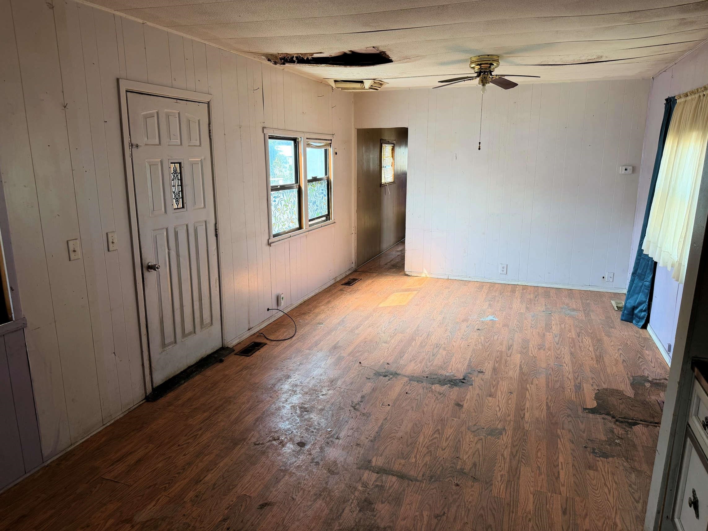 1103 3rd St - Photo 17