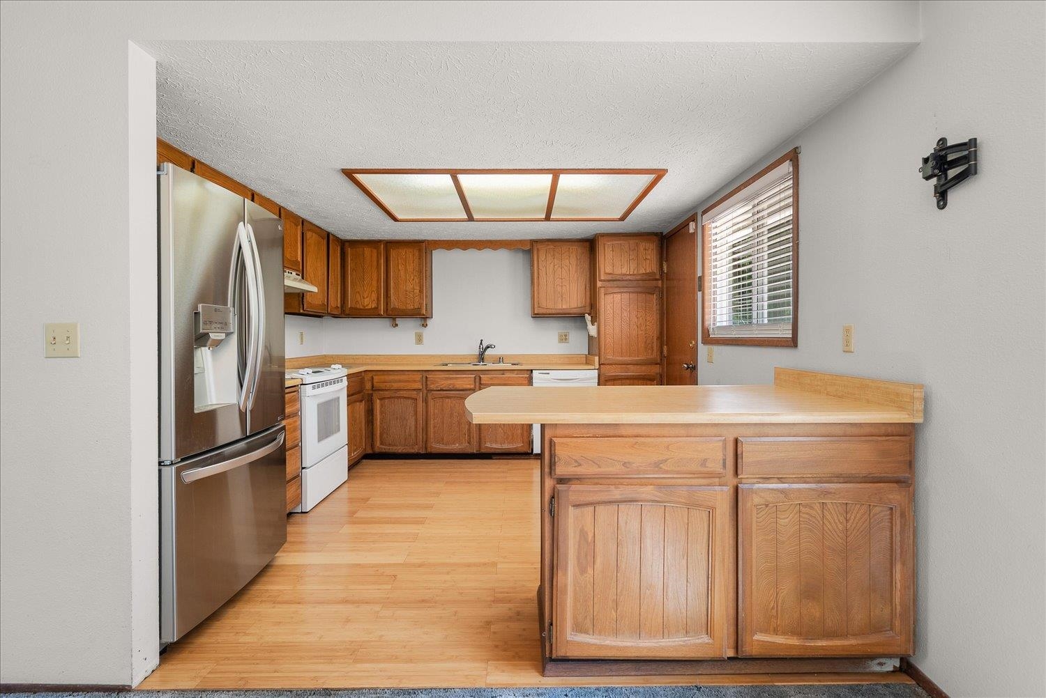 8418 N General Grant Way - Photo 12