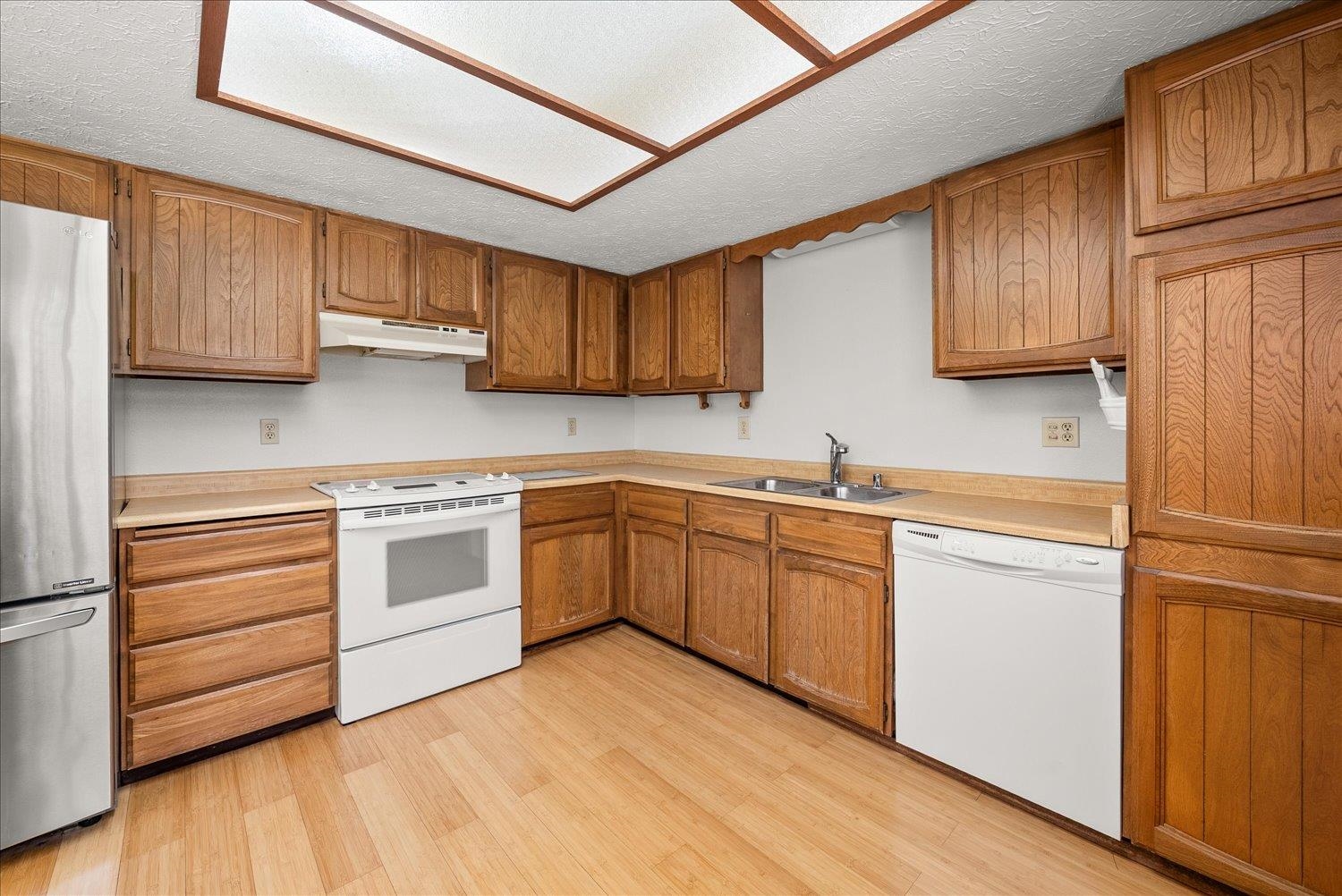 8418 N General Grant Way - Photo 14