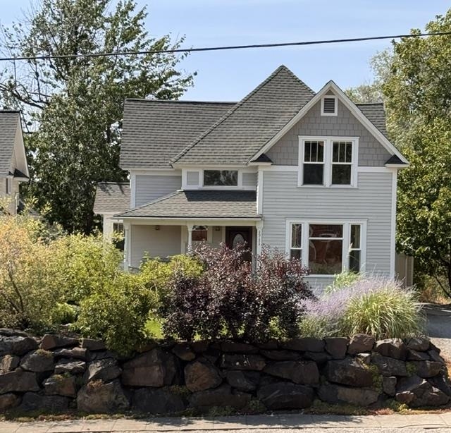 1711 N Normandie St - Photo 1