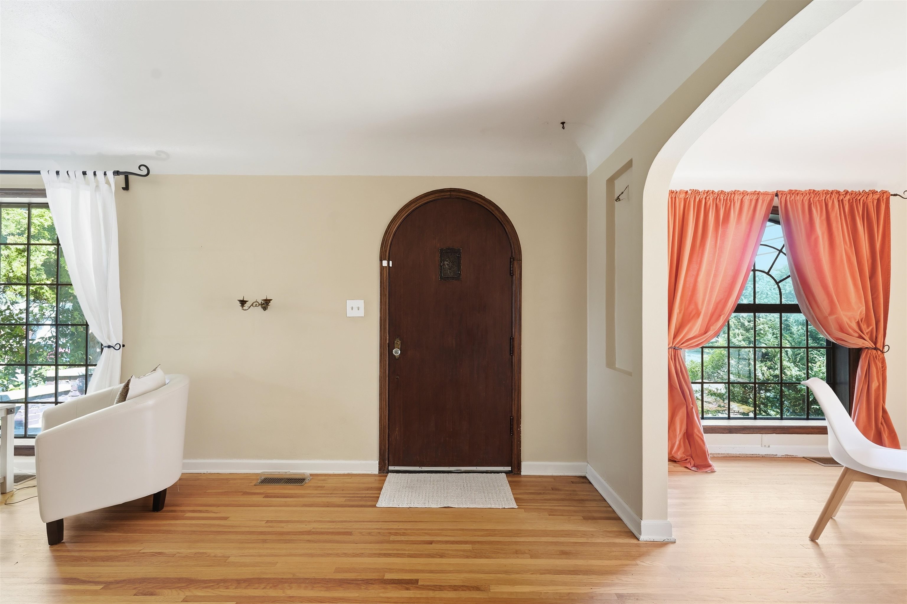 1728 E 9th Ave - Photo 4