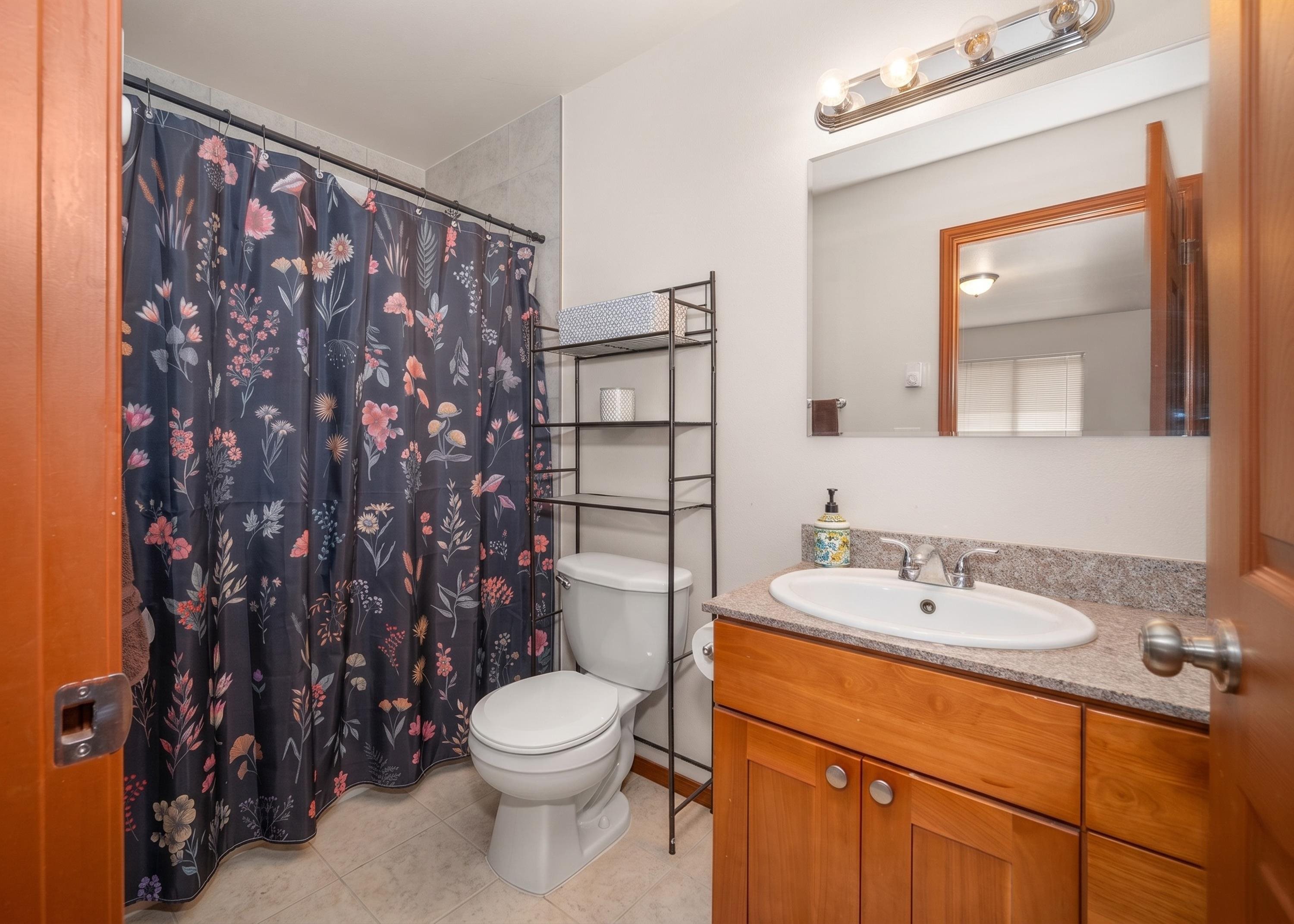 2417/2419 E 8th Ave - Photo 10