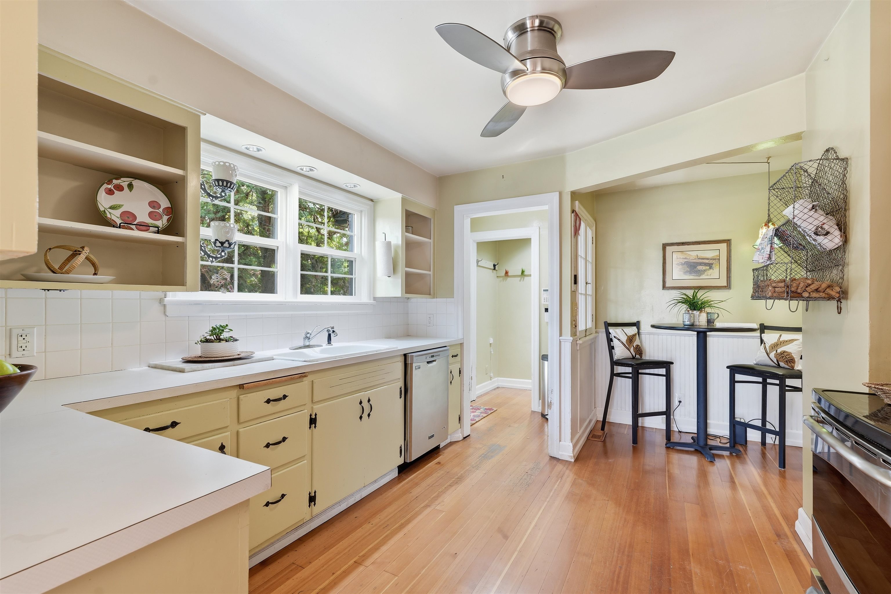 1728 E 9th Ave - Photo 12