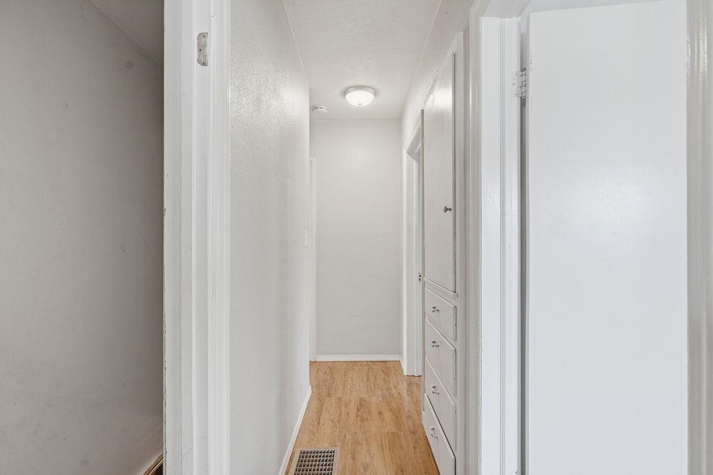 544 E Glass Ave - Photo 19