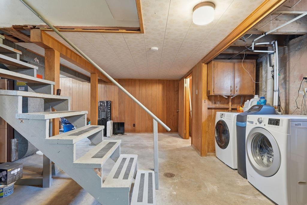 544 E Glass Ave - Photo 28