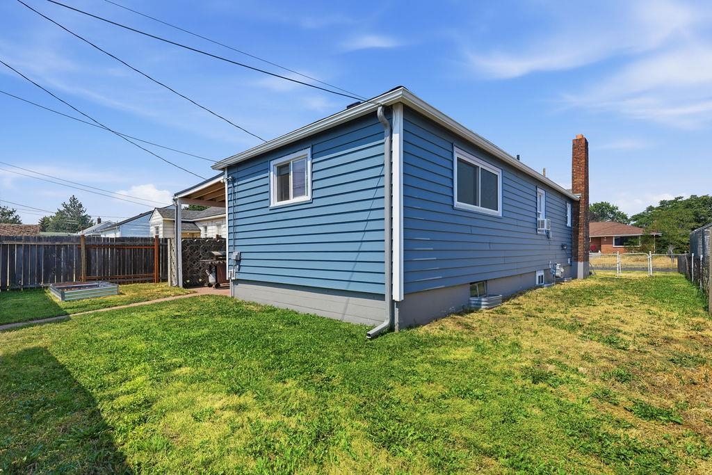 544 E Glass Ave - Photo 36
