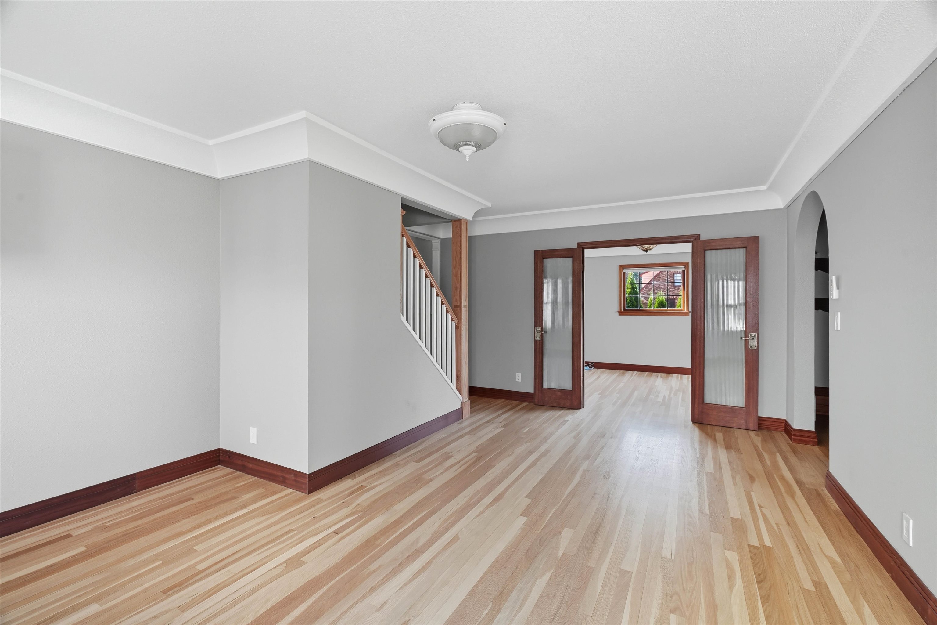 227 W 26TH Ave - Photo 5